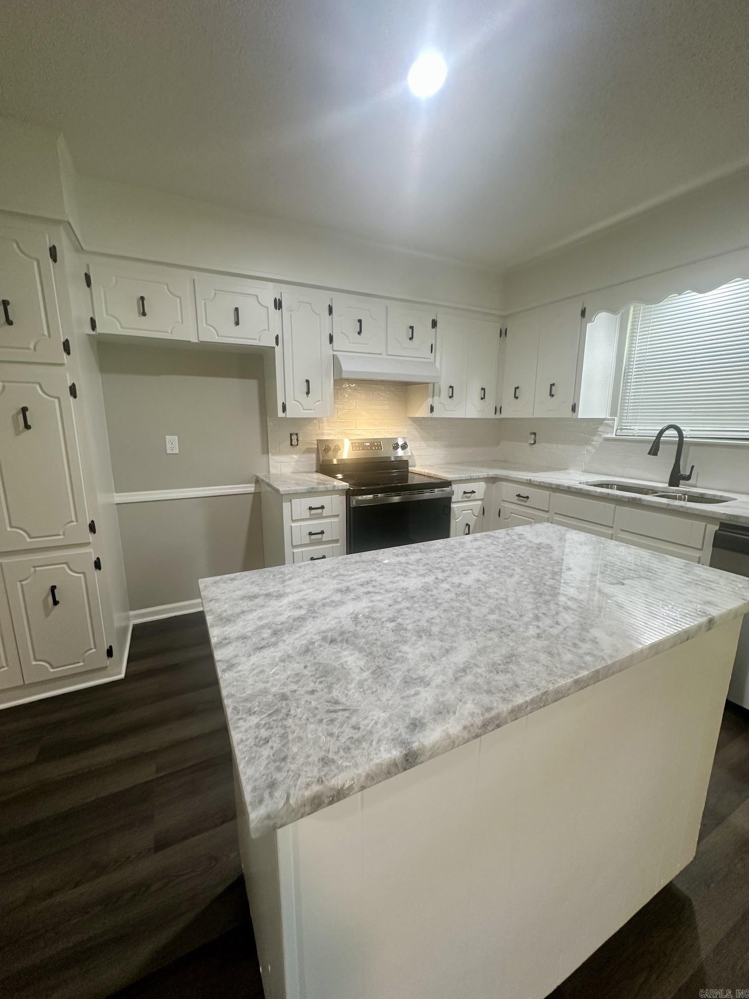 DEEREWOOD - Residential