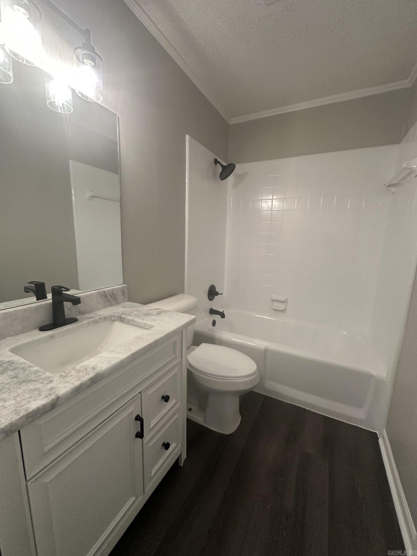 DEEREWOOD - Residential