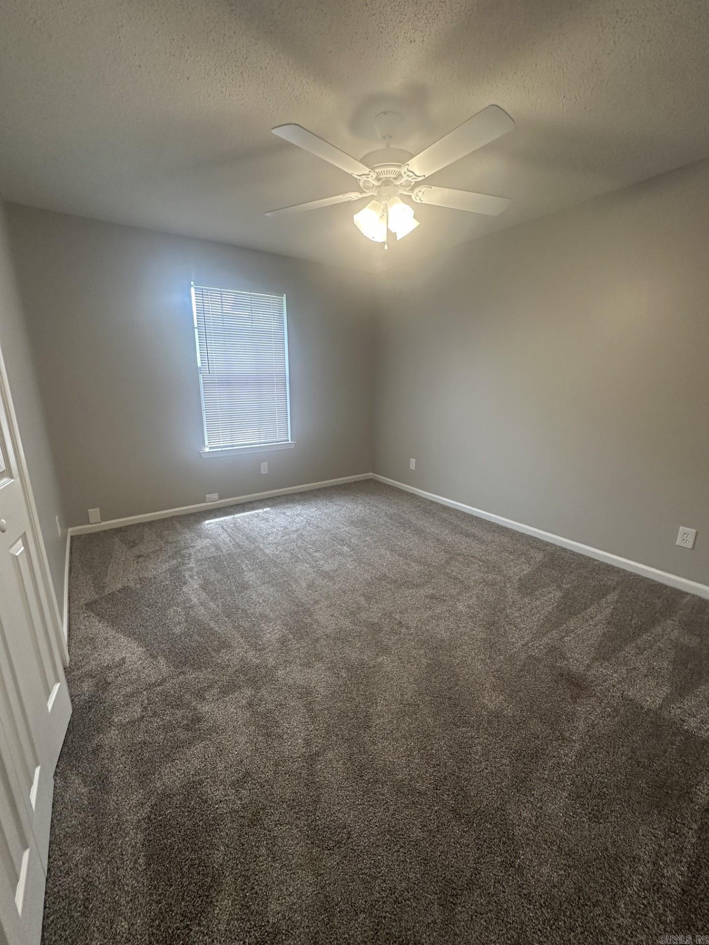 DEEREWOOD - Residential