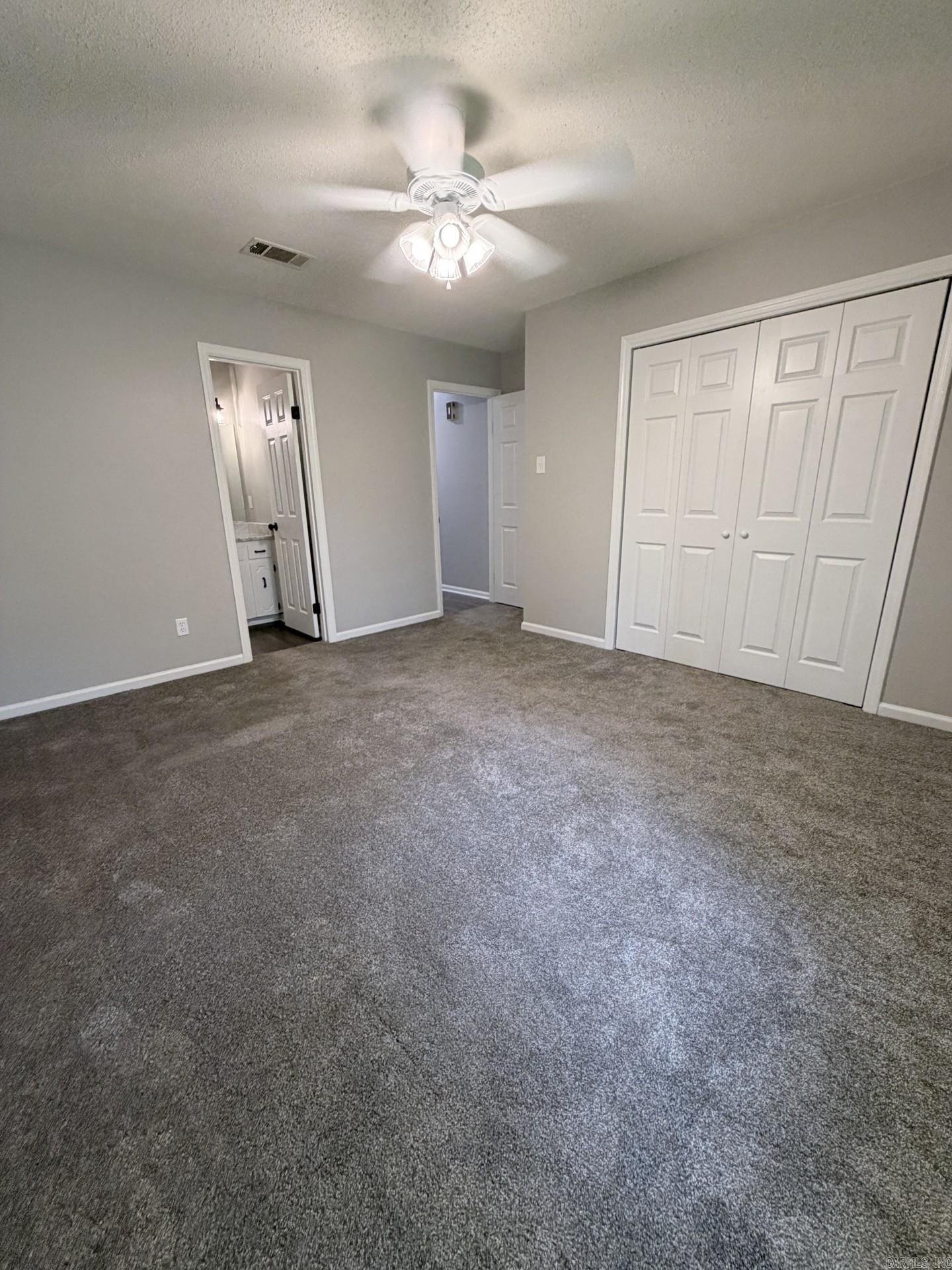 DEEREWOOD - Residential