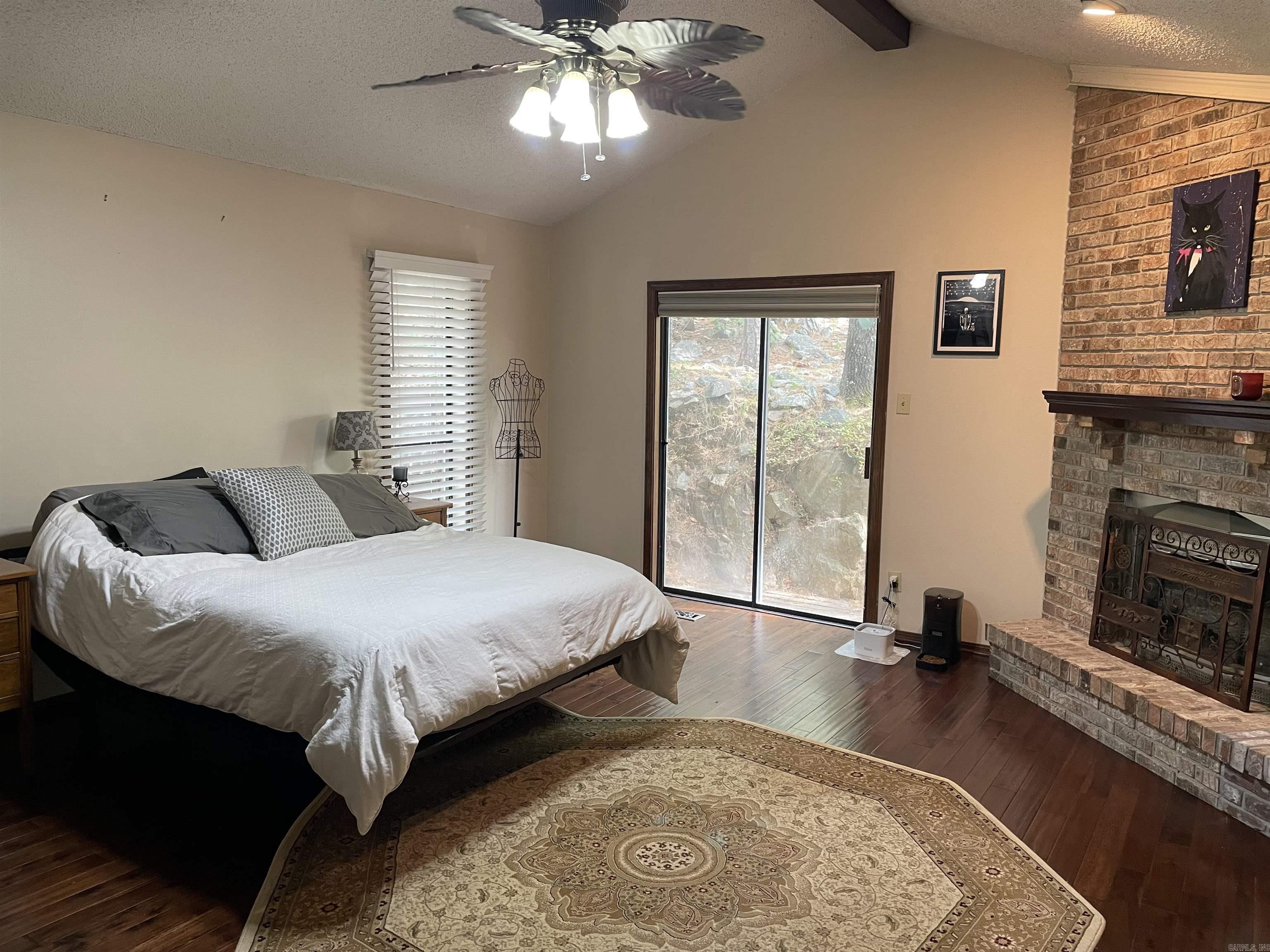 ST CHARLES ADDN - Residential