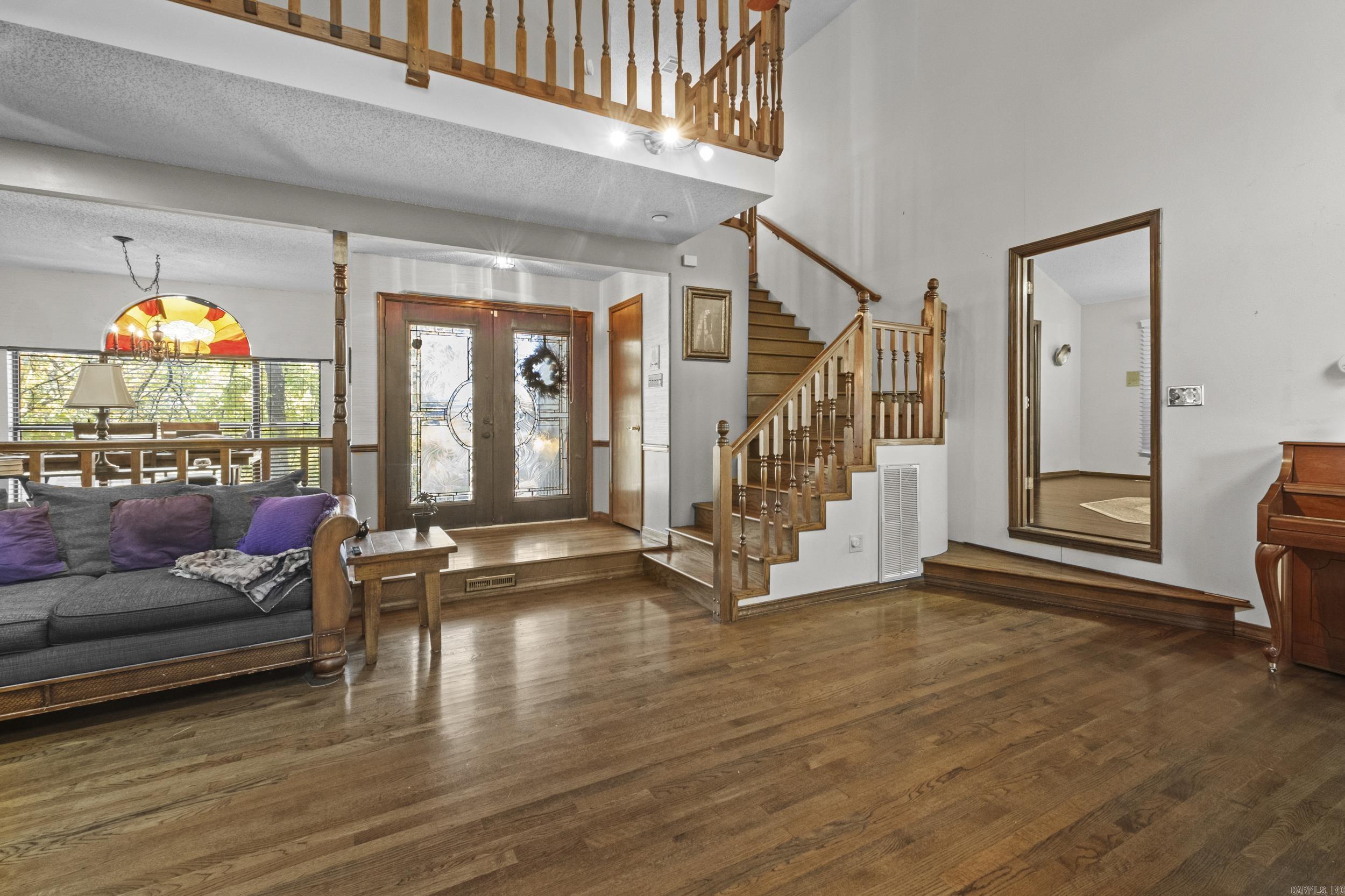 ST CHARLES ADDN - Residential