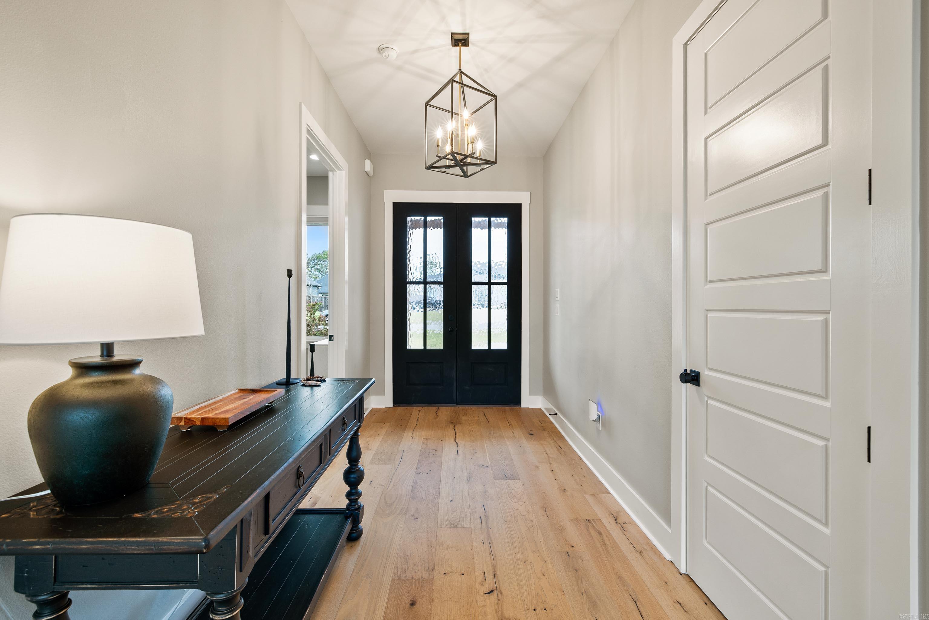 THE POINTE HURRICANE ESTATES - Residential