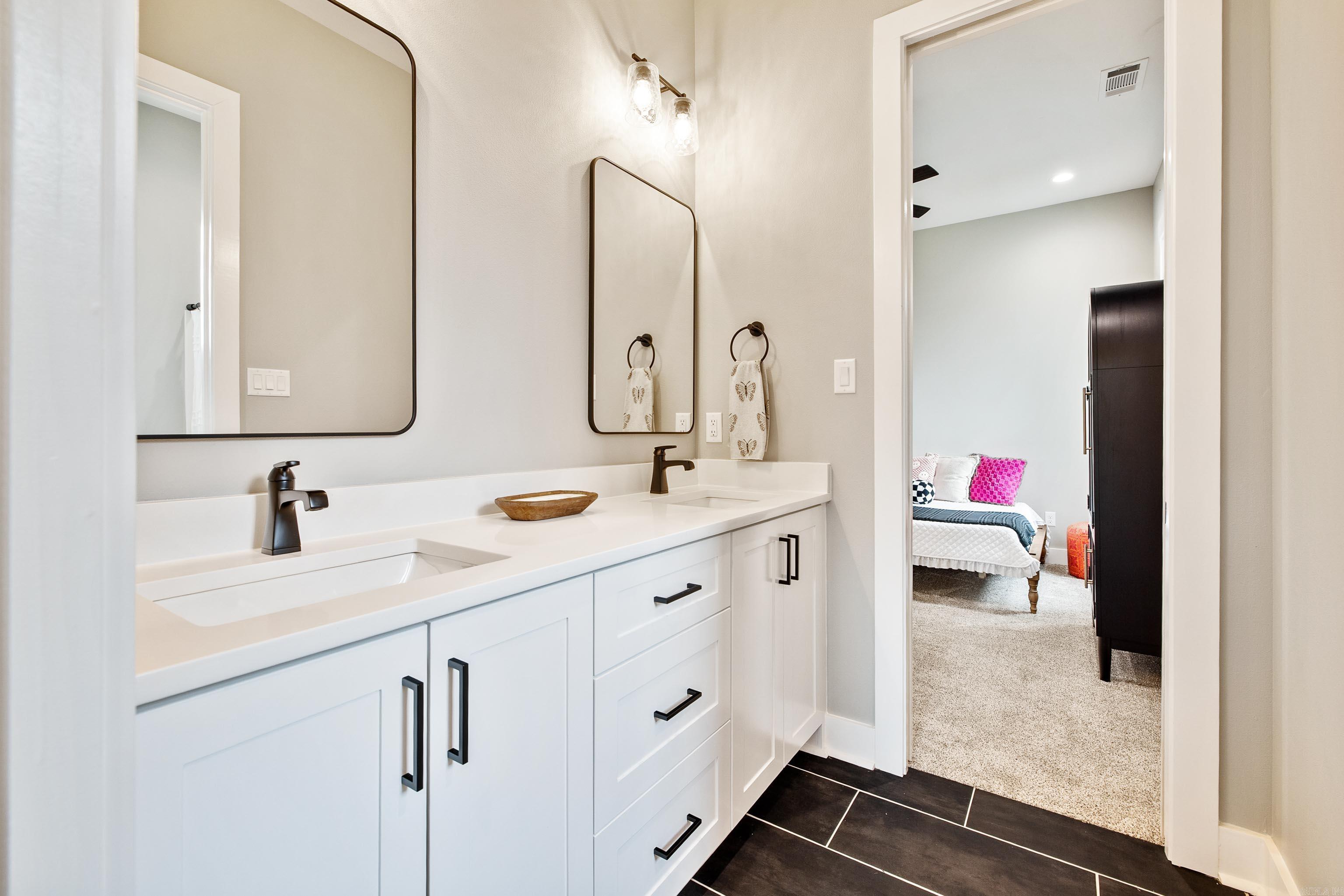 THE POINTE HURRICANE ESTATES - Residential