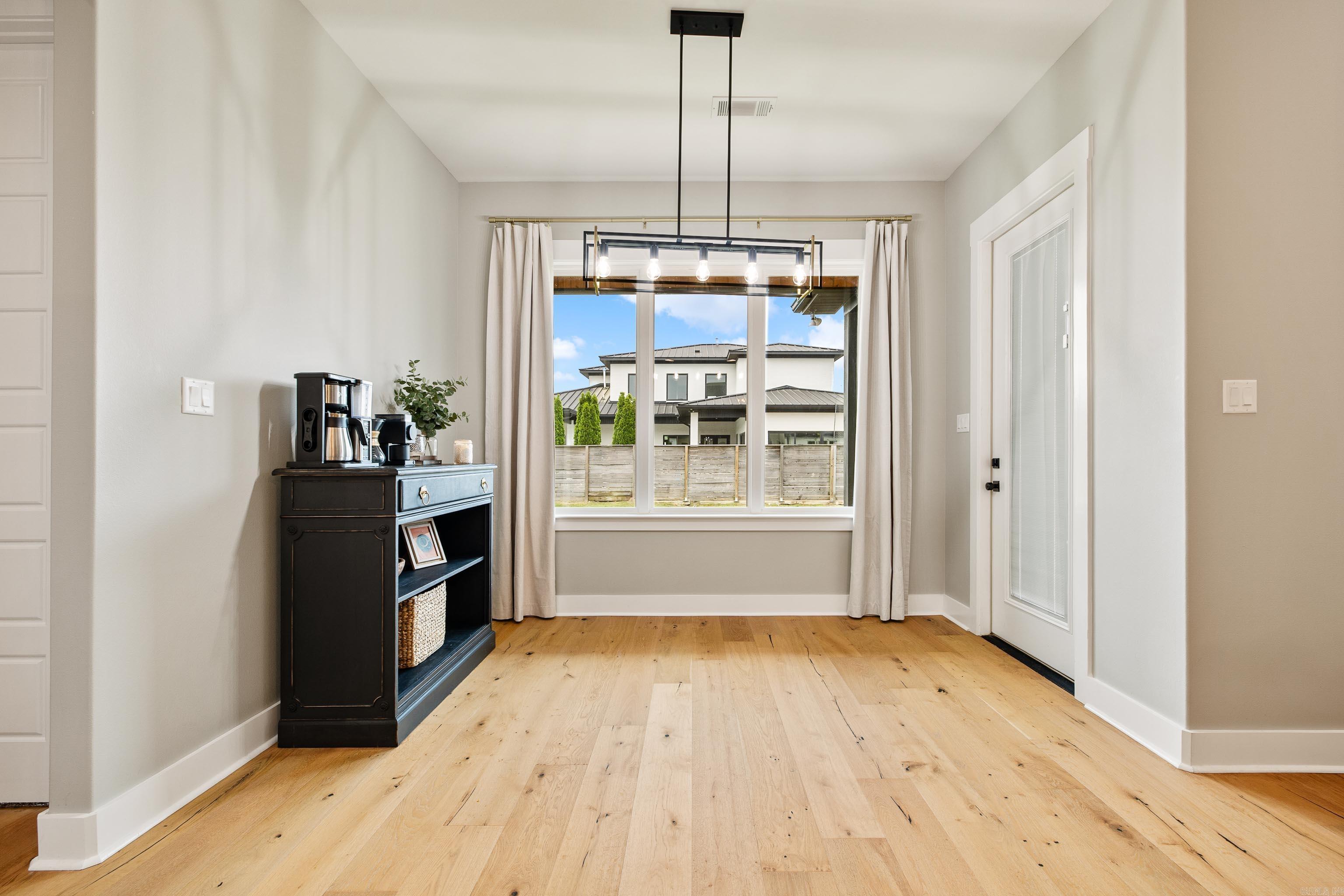 THE POINTE HURRICANE ESTATES - Residential