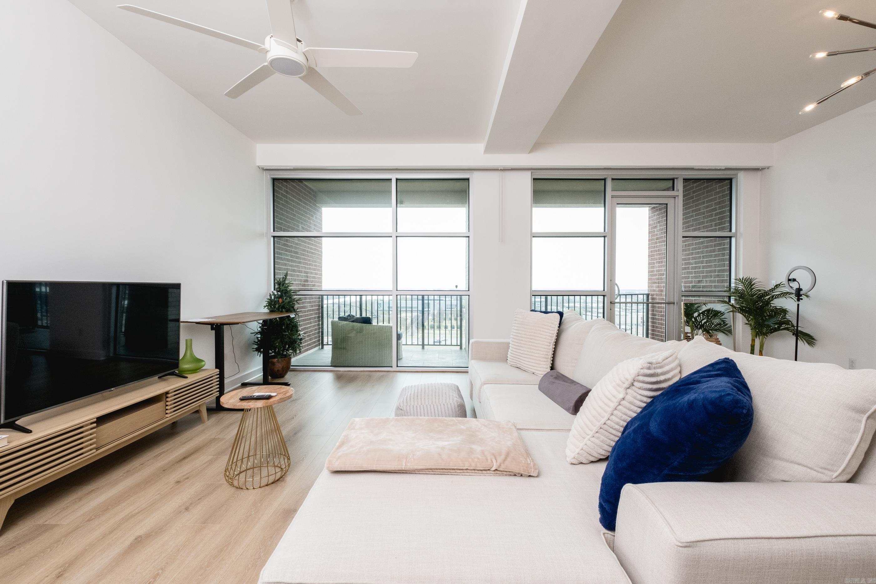 CLINTON & SHERMAN HPR - Residential