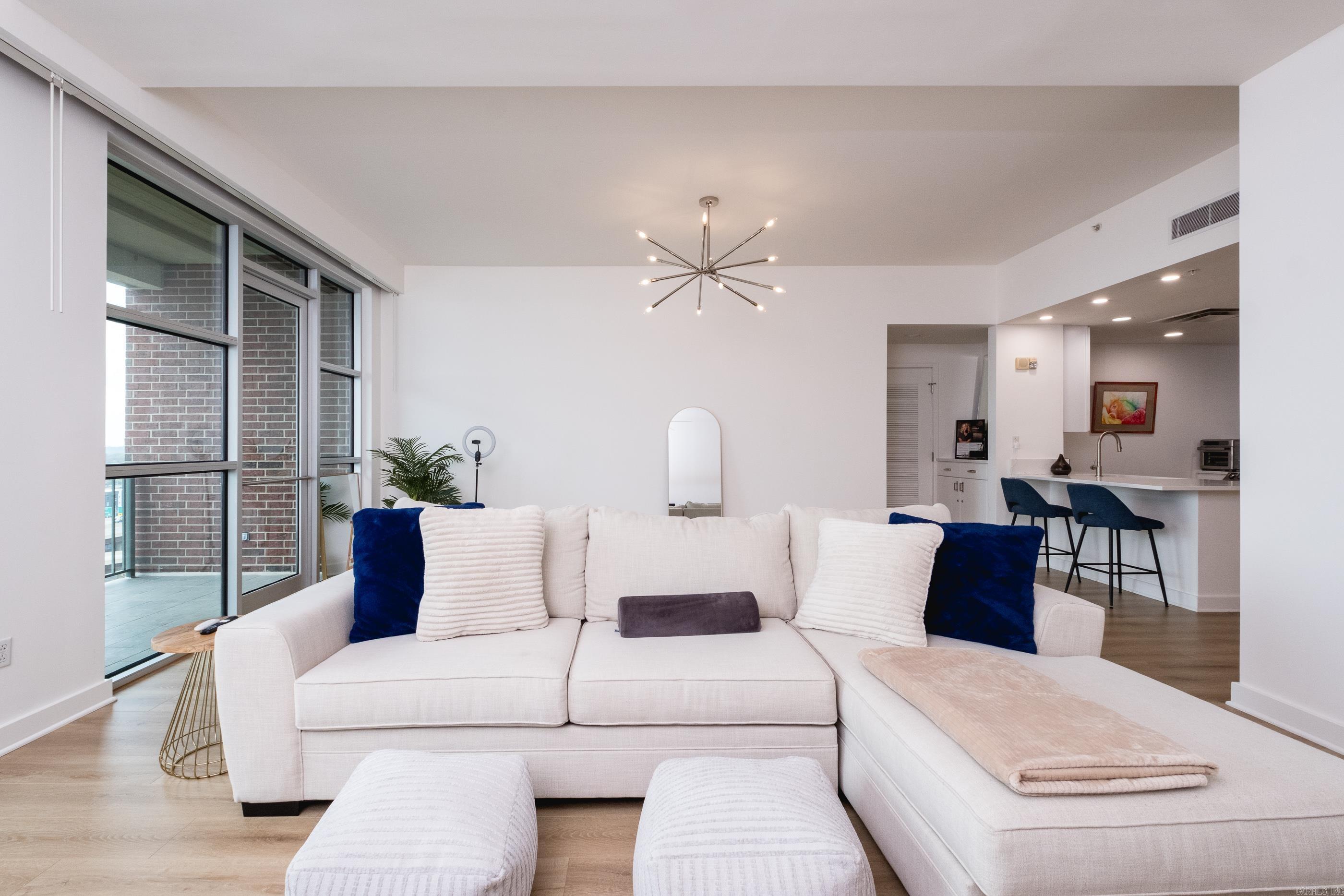 CLINTON & SHERMAN HPR - Residential