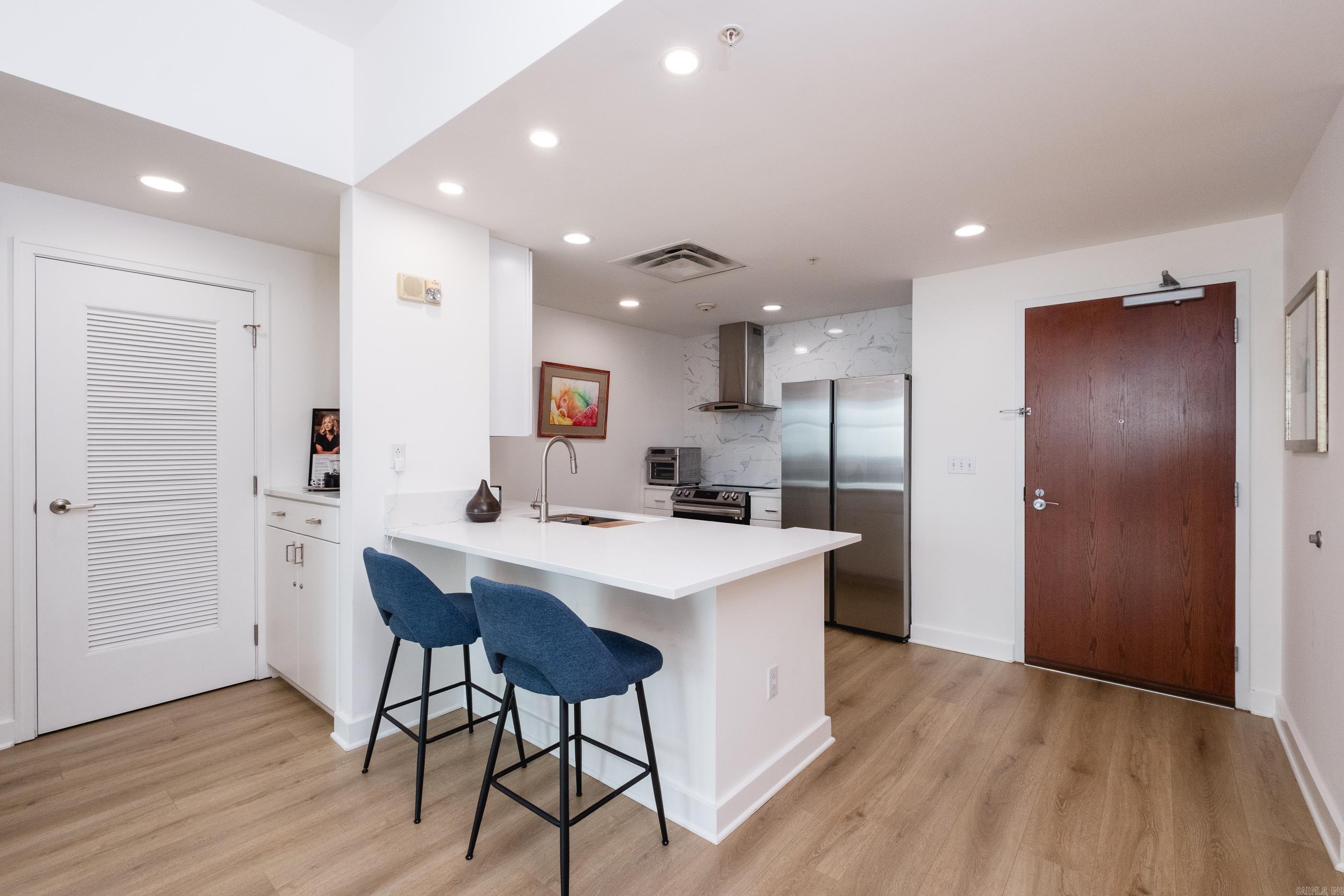 CLINTON & SHERMAN HPR - Residential
