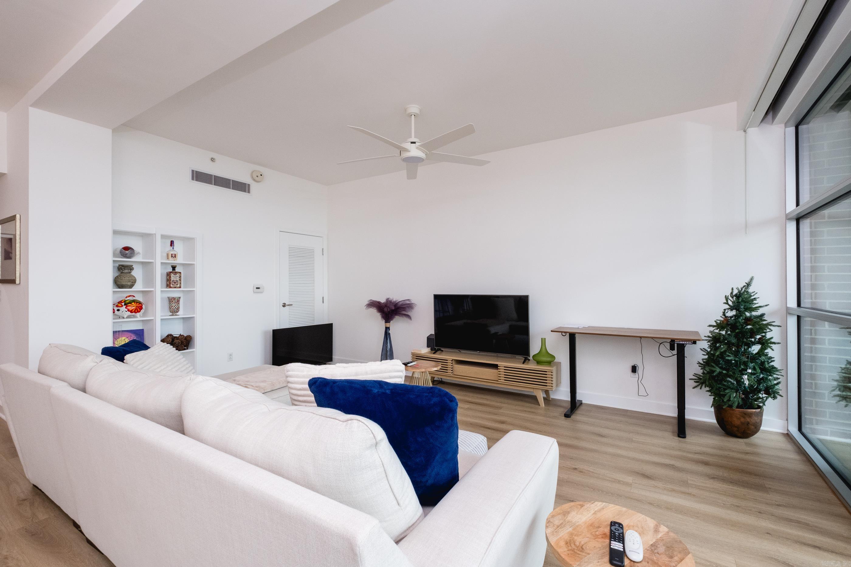 CLINTON & SHERMAN HPR - Residential