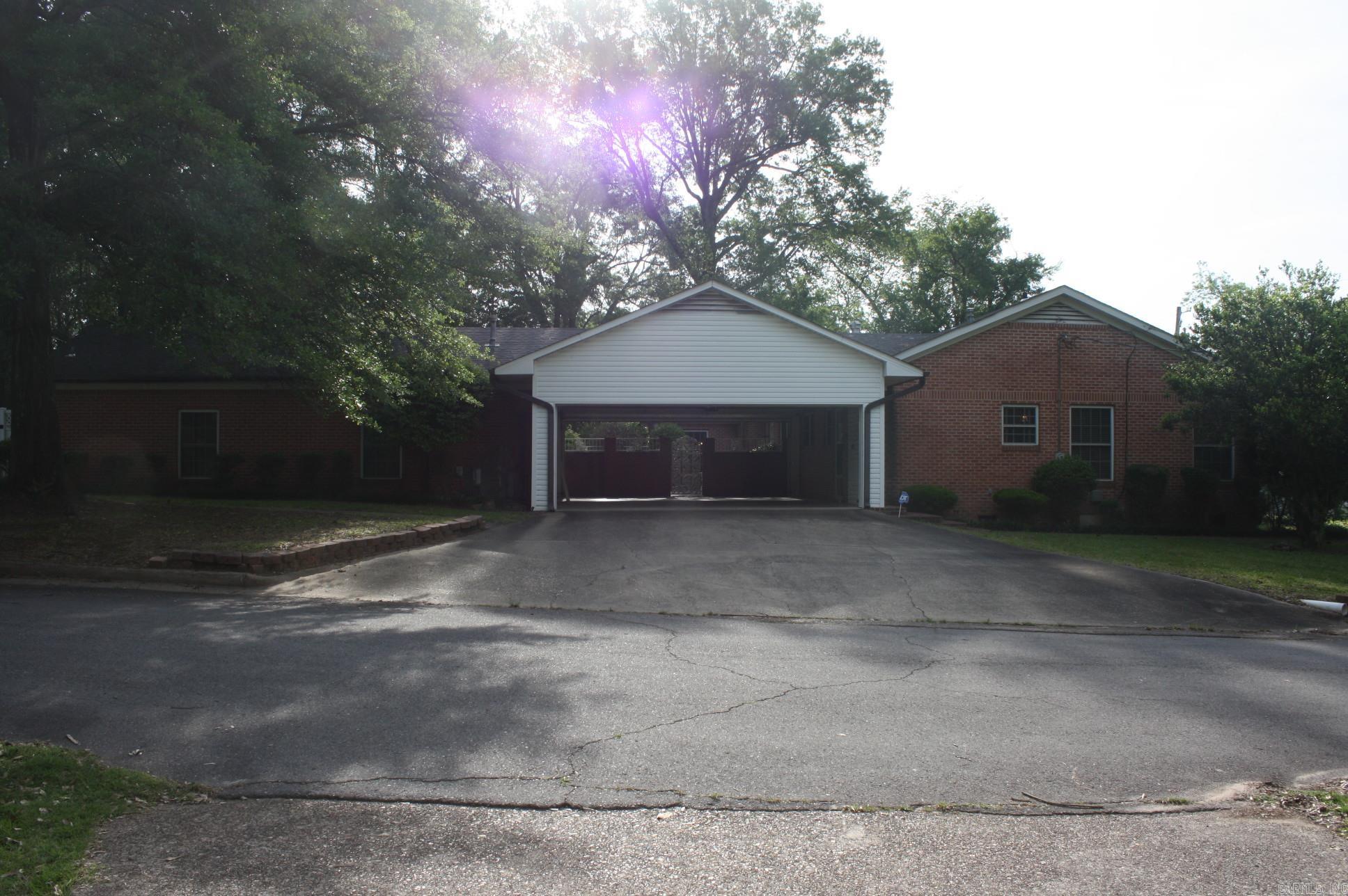 WILSON & FERGUSON - Residential