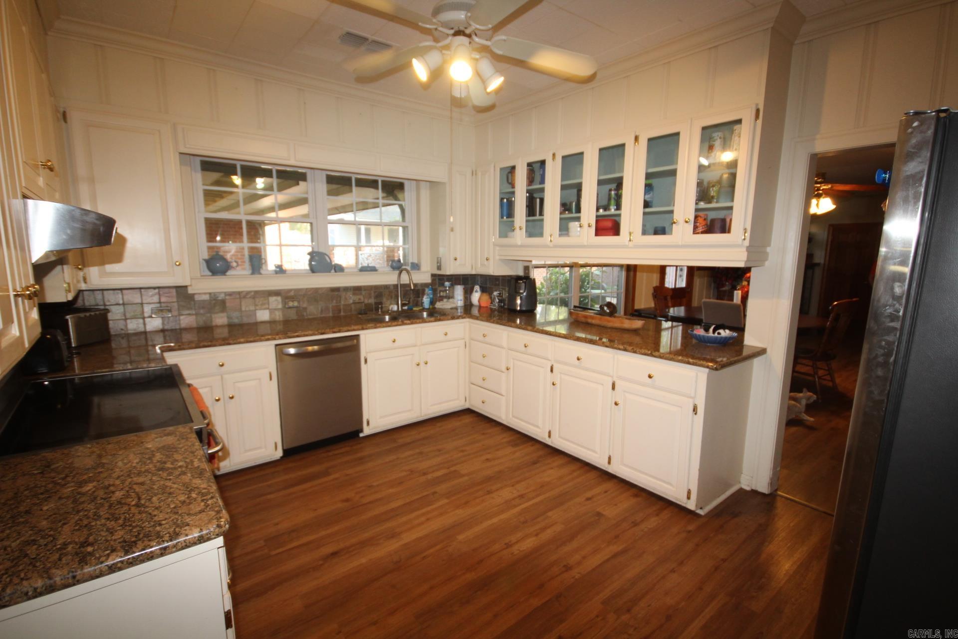 WILSON & FERGUSON - Residential