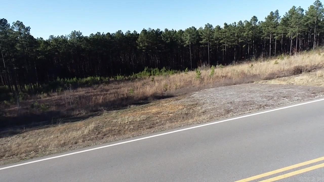 THE ESTATES AT PARKWAY TRAILS - Land