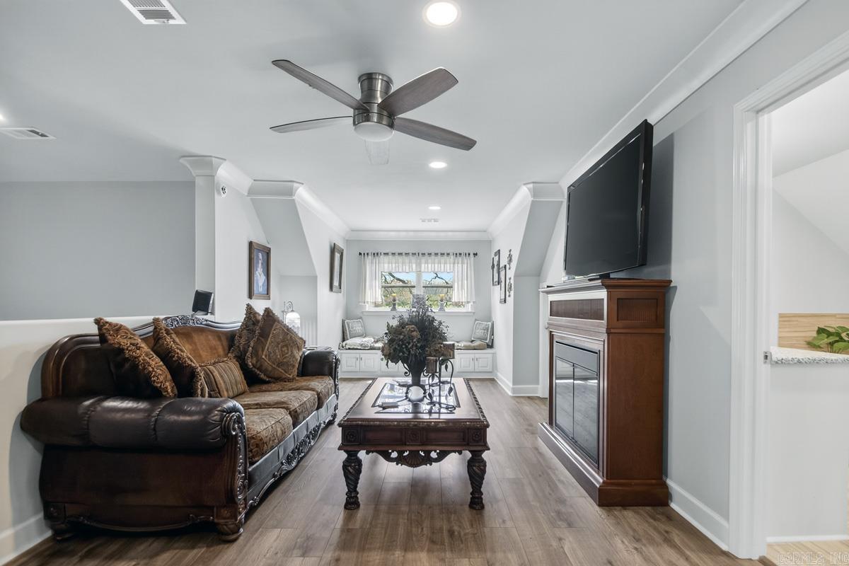 ANNIS ESTATES SUB - Residential