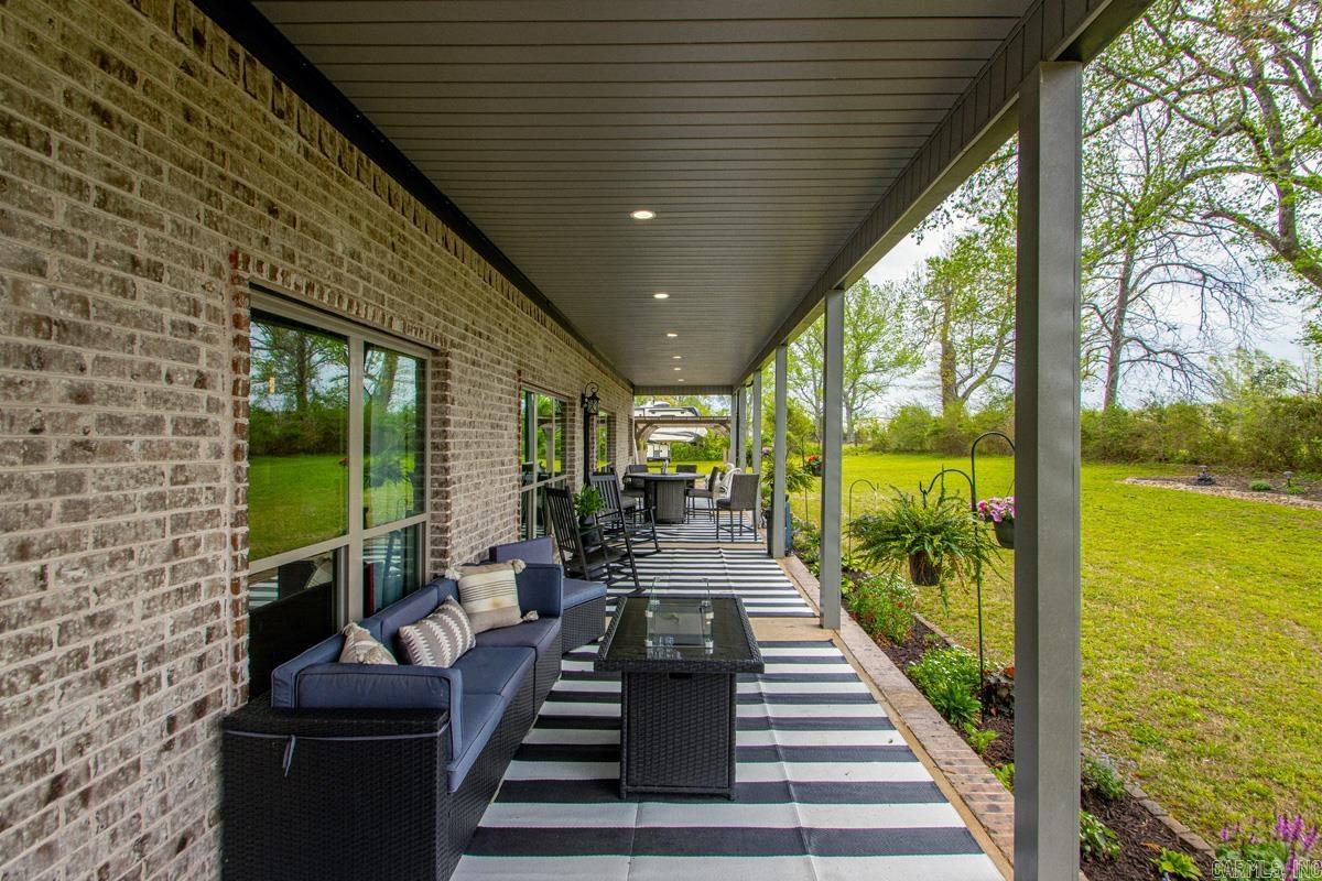 ANNIS ESTATES SUB - Residential