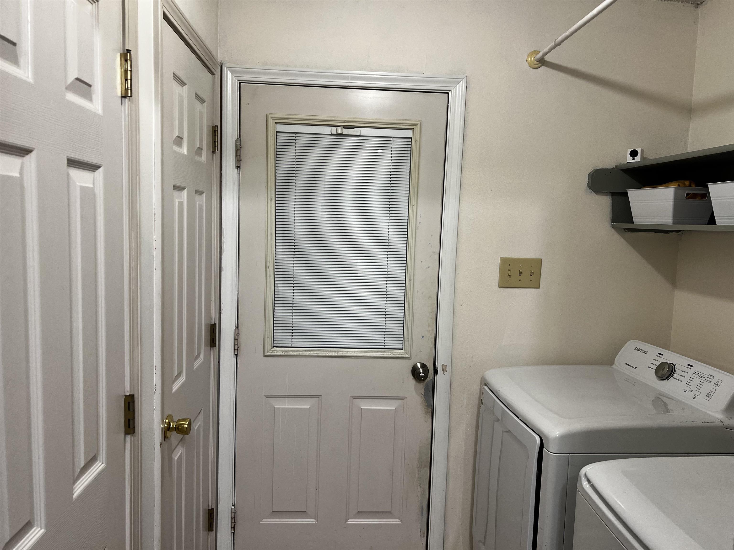 MEADOWLAKE - Residential