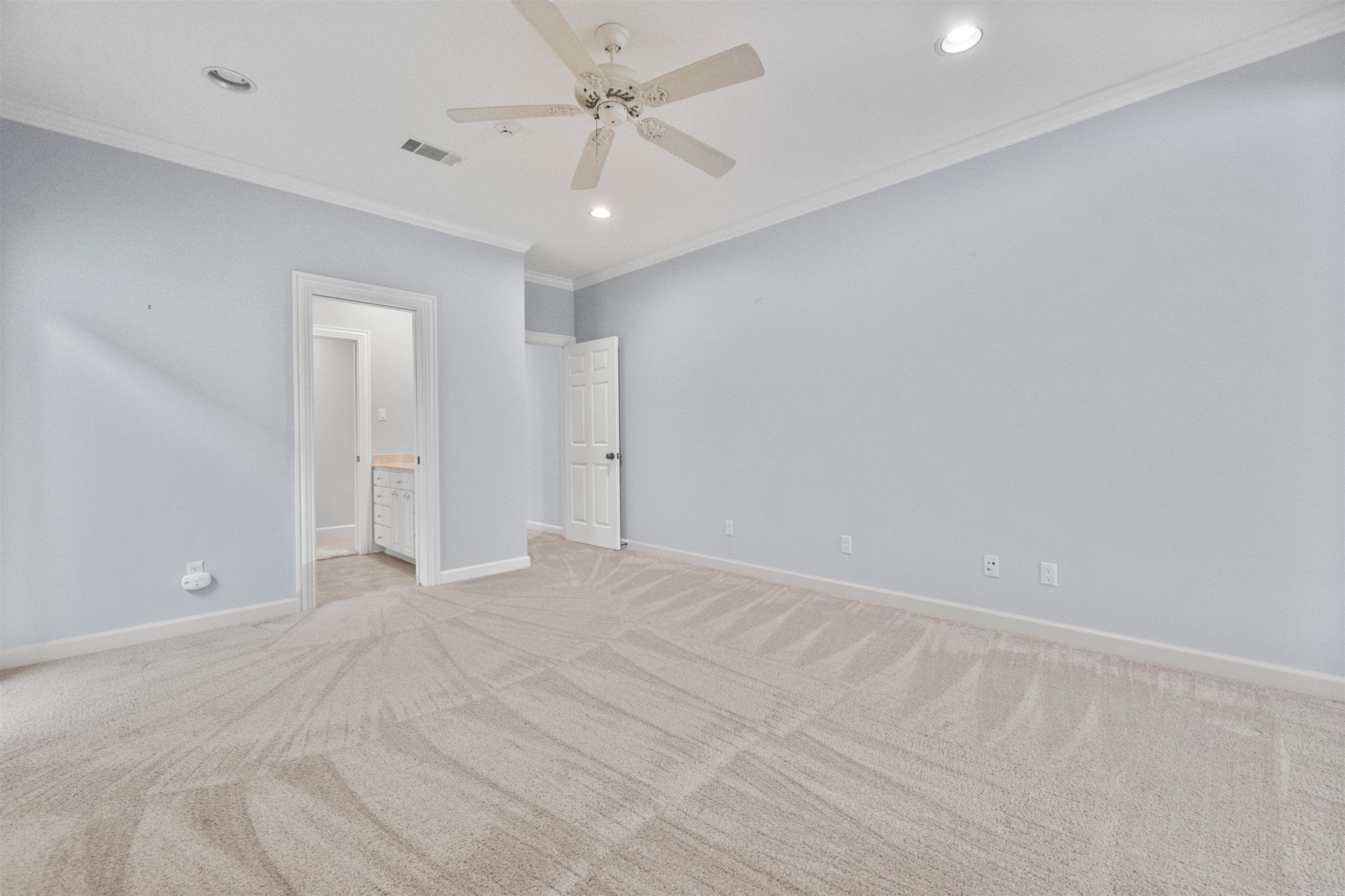 CHENAL VALLEY SOLOGNE CIRCLE - Residential