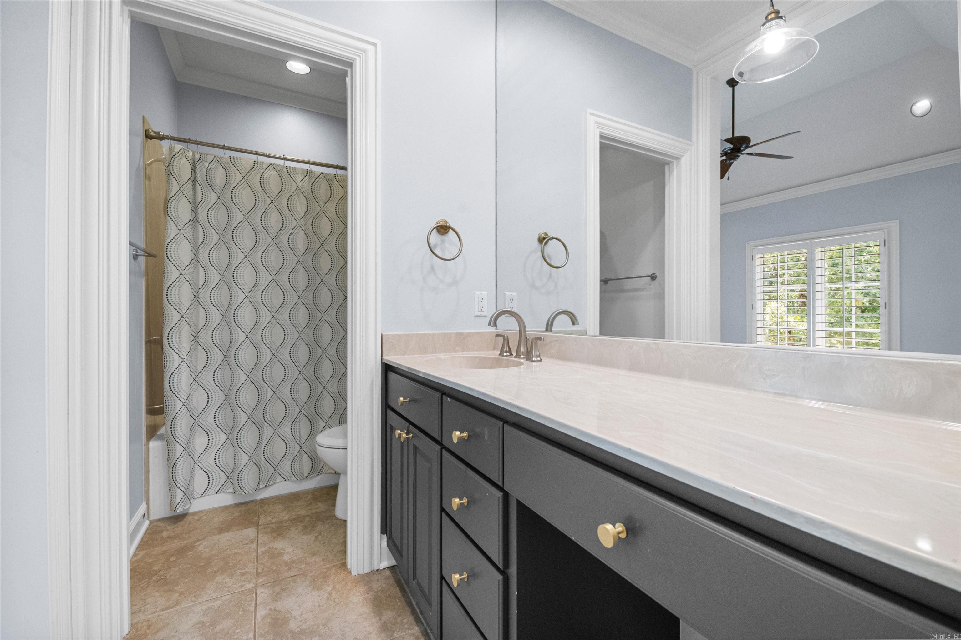 CHENAL VALLEY SOLOGNE CIRCLE - Residential