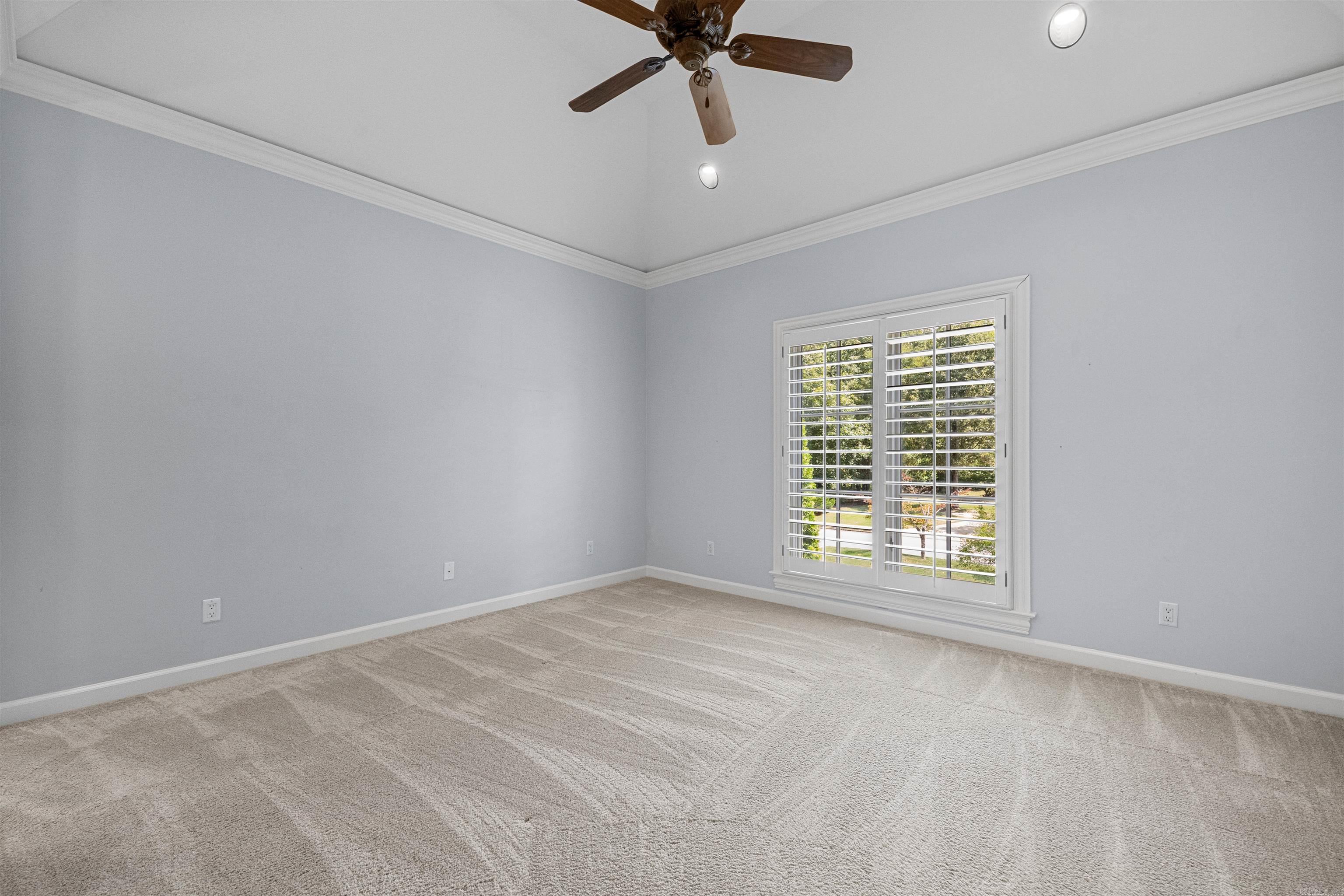 CHENAL VALLEY SOLOGNE CIRCLE - Residential