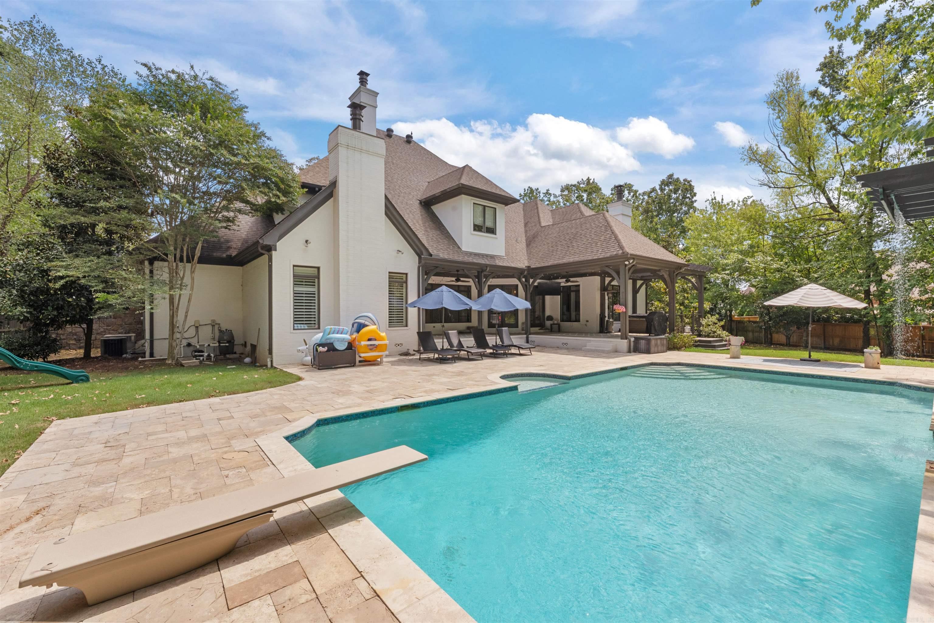 CHENAL VALLEY SOLOGNE CIRCLE - Residential