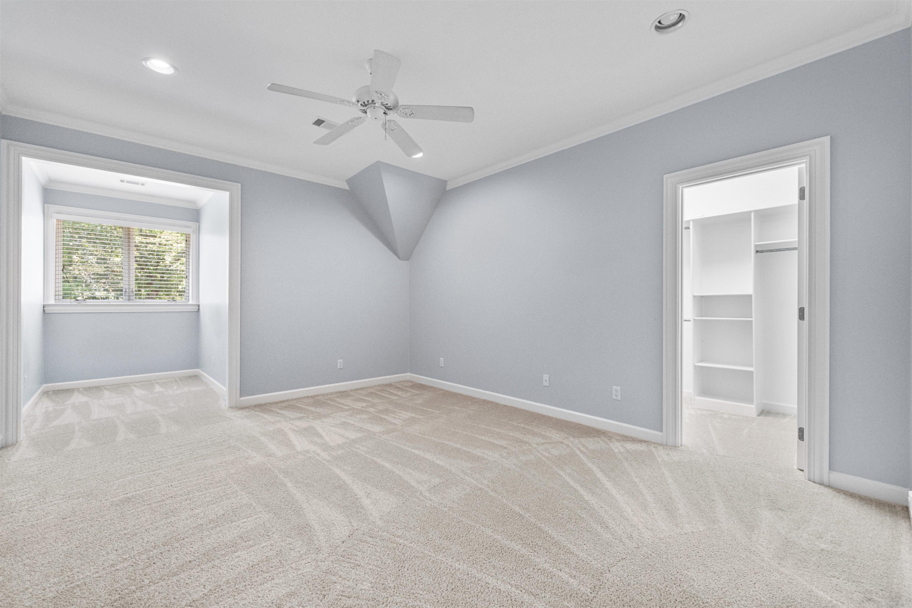 CHENAL VALLEY SOLOGNE CIRCLE - Residential