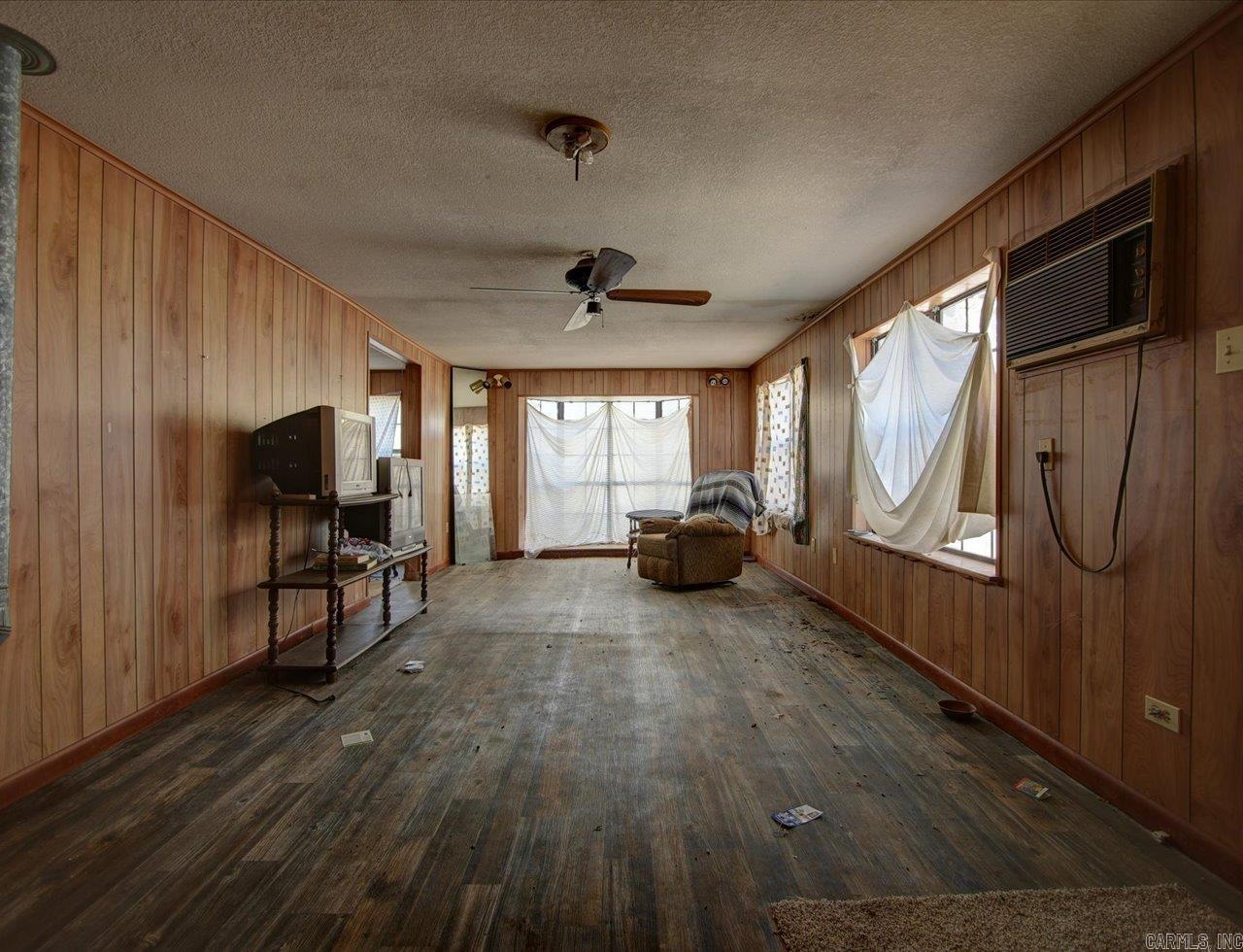 Oden City Acreage - Residential