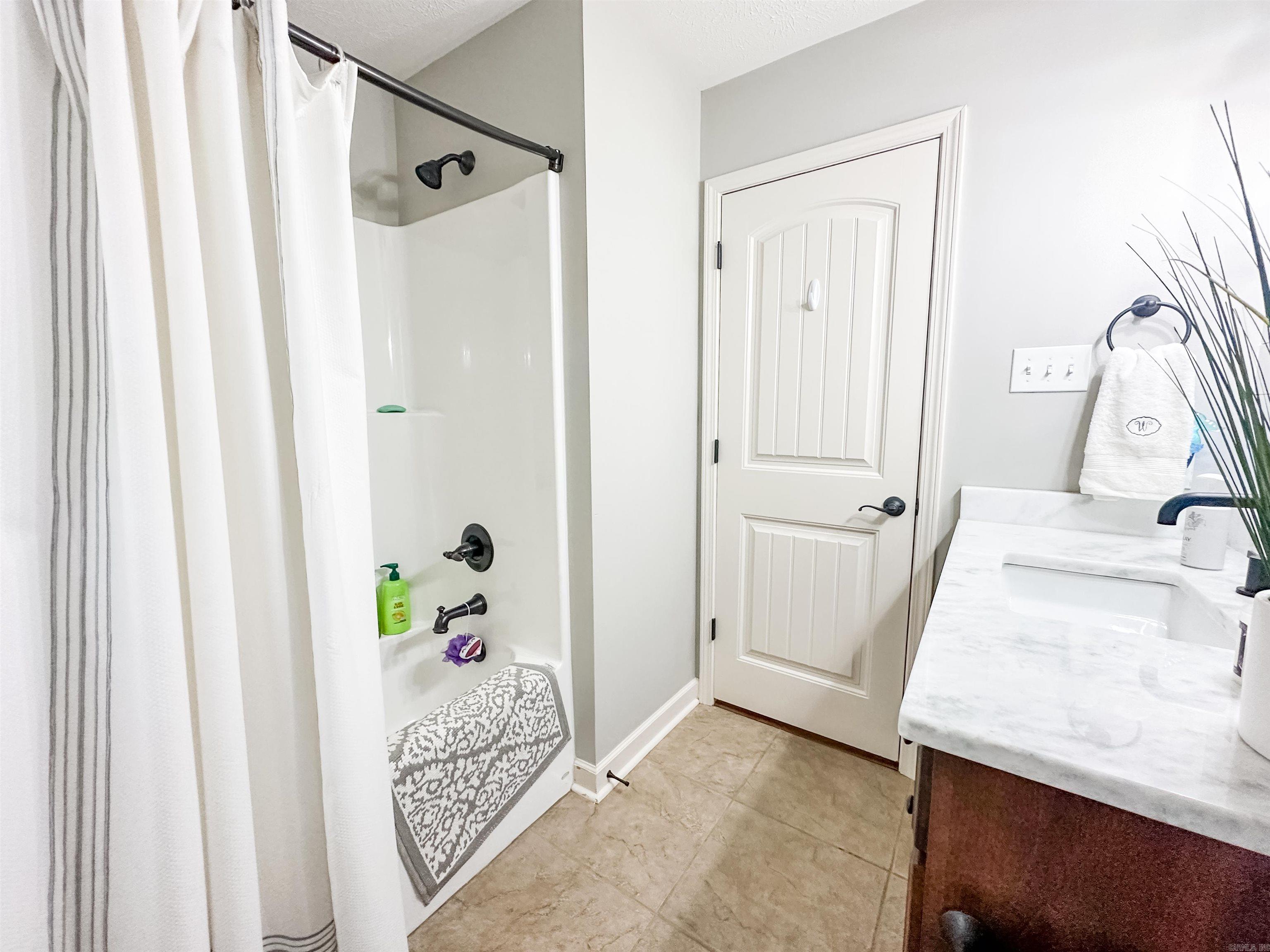 Rolling Hills #2 - Residential