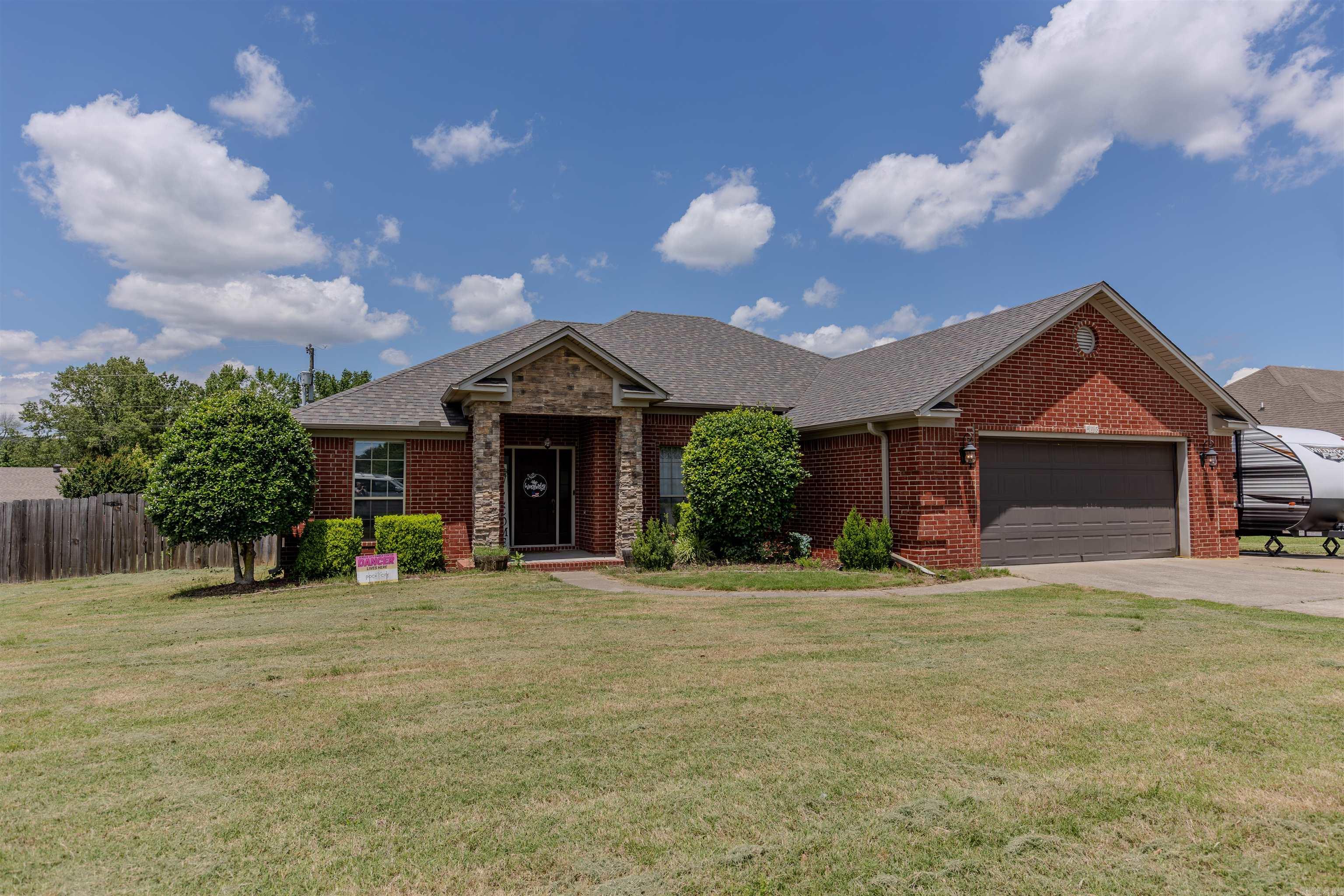 Welcome to this stunning home in Rolling Hills Phase 2, nestled in the heart of Perryville! Experience a true sense of community where kids still walk to school and ride their bikes through the neighborhood. This well-maintained home offers 3 bedrooms and 2 bathrooms, with elegant wood cabinetry throughout, all topped with beautiful quartz countertops. The spacious primary suite features a luxurious bathroom with a jetted tub, walk-in shower, and dual walk-in closets. There's even a dedicated office nook in the primary bedroomāideal for working from home. The roof and water heater was replaced in 2020, as well as kitchen appliances! Enjoy the benefits of high-speed fiber internet through Connect2First, perfect for remote work and streaming. Outside, the large backyard includes a huge pergola that conveys with the property. There is also a 3rd parking pad next to the garage that is currently being occupied for camper parking. Best of all, this home qualifies for USDA Rural Development financing, offering a 0% down payment opportunity. Donāt miss your chanceāschedule your showing today!