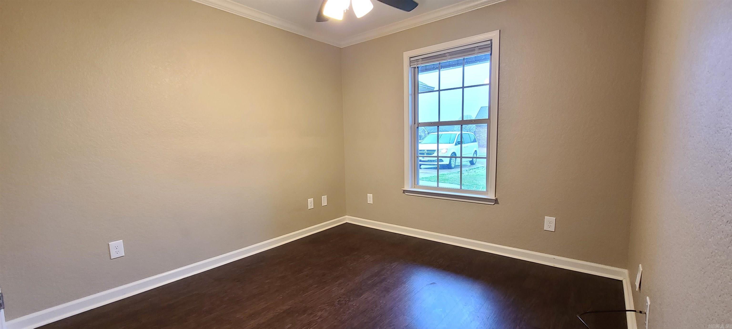 Stonehedge Place II - Residential Lease