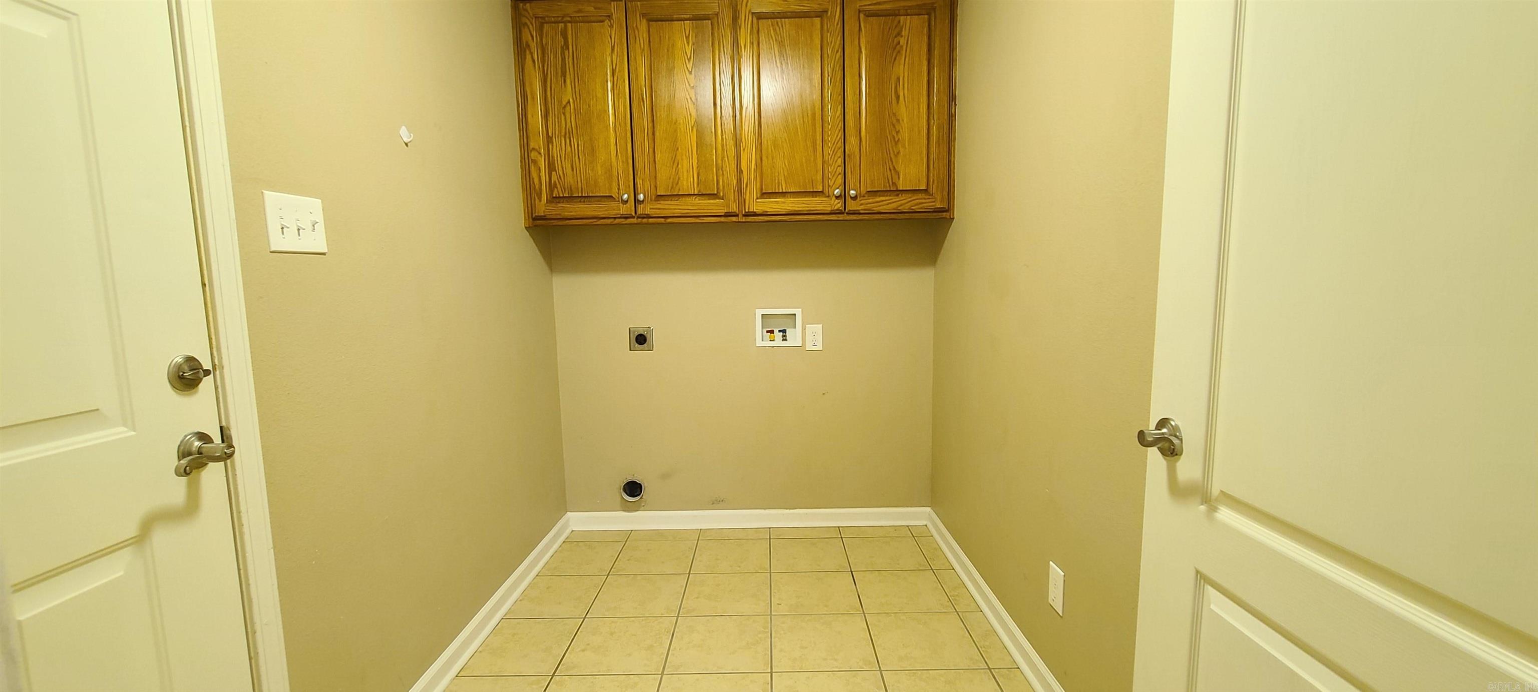 Stonehedge Place II - Residential Lease