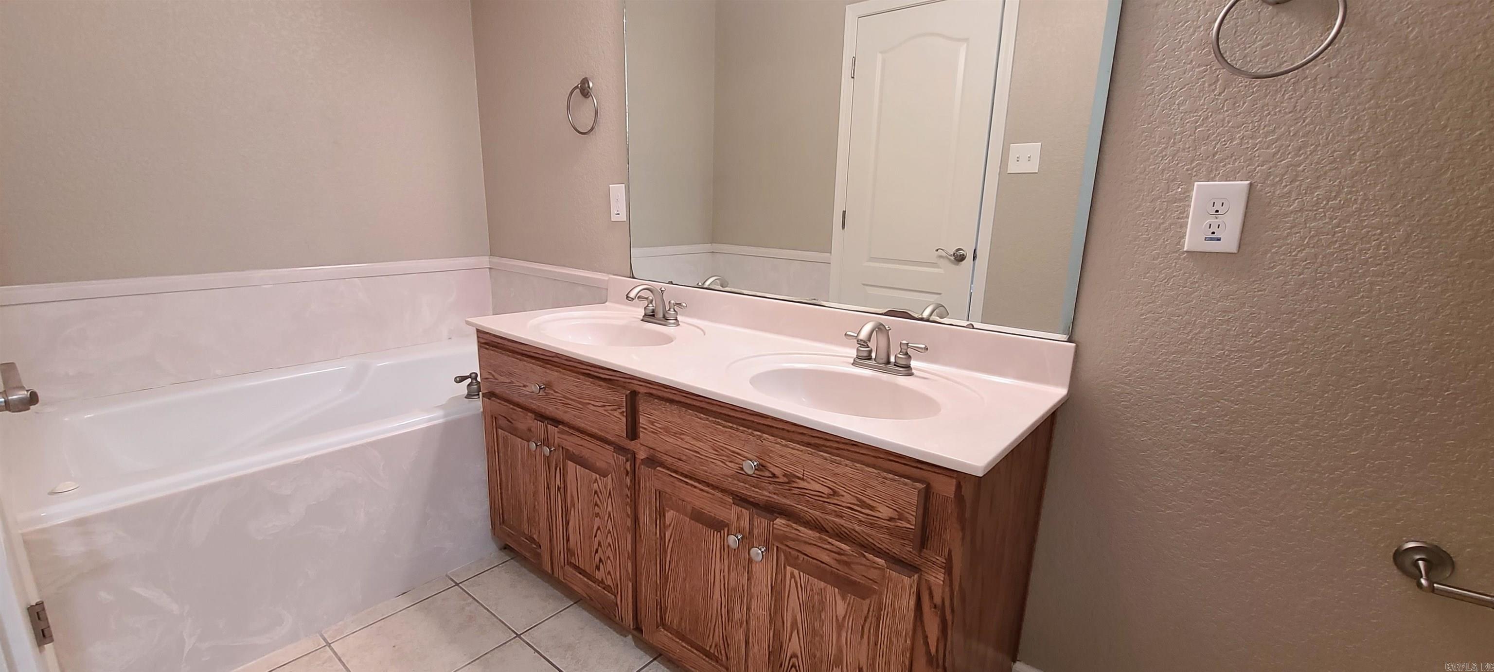 Stonehedge Place II - Residential Lease