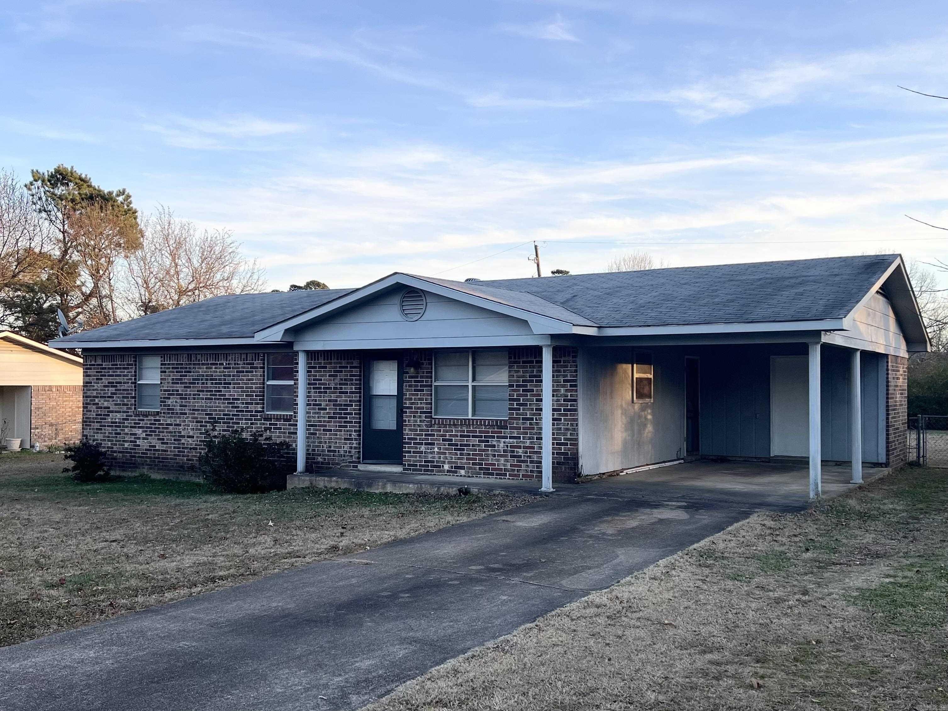 Blakes Meadowbrook Estate - Residential