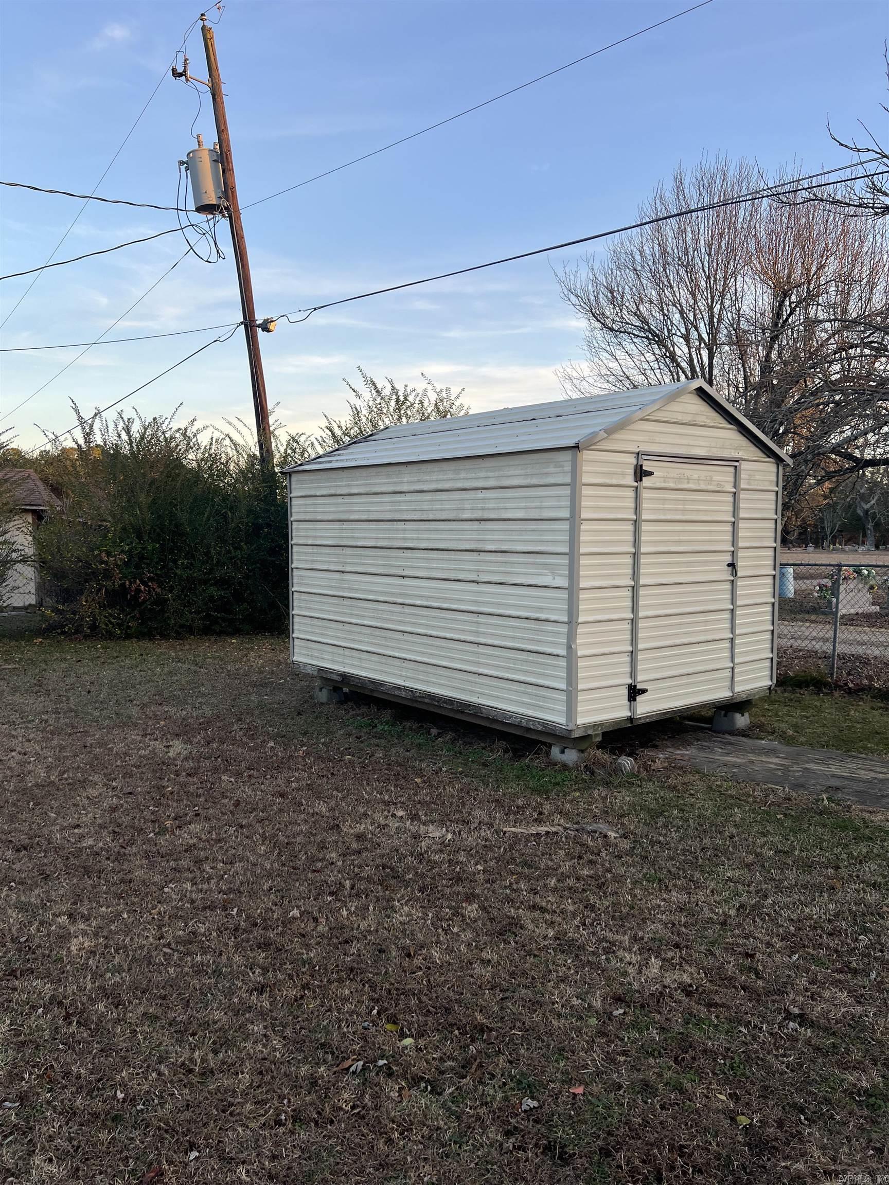 Blakes Meadowbrook Estate - Residential