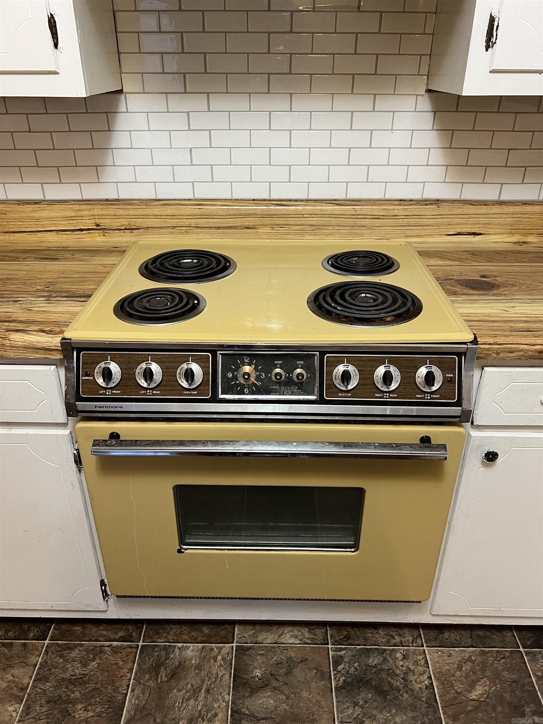 Blakes Meadowbrook Estate - Residential