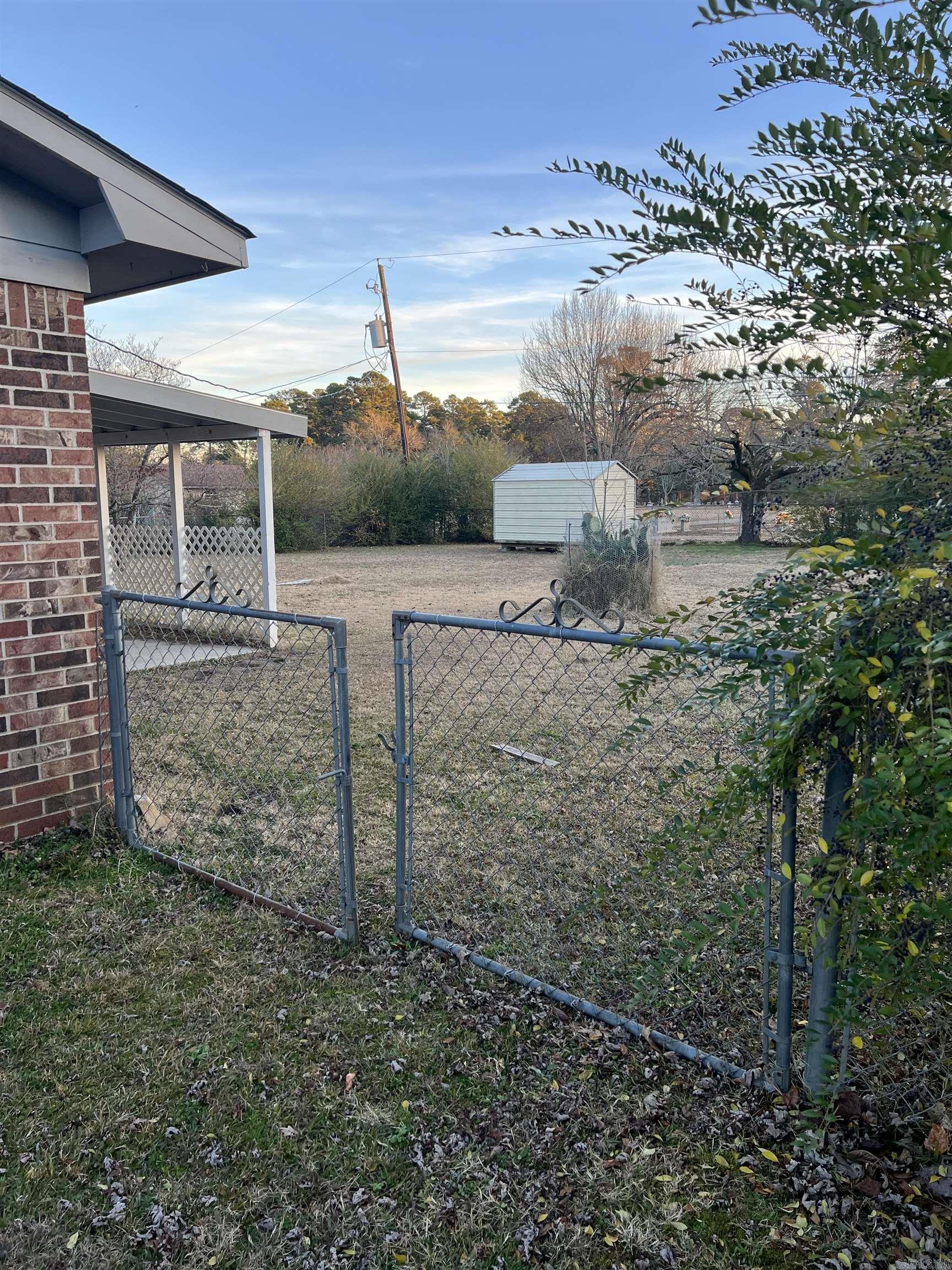 Blakes Meadowbrook Estate - Residential