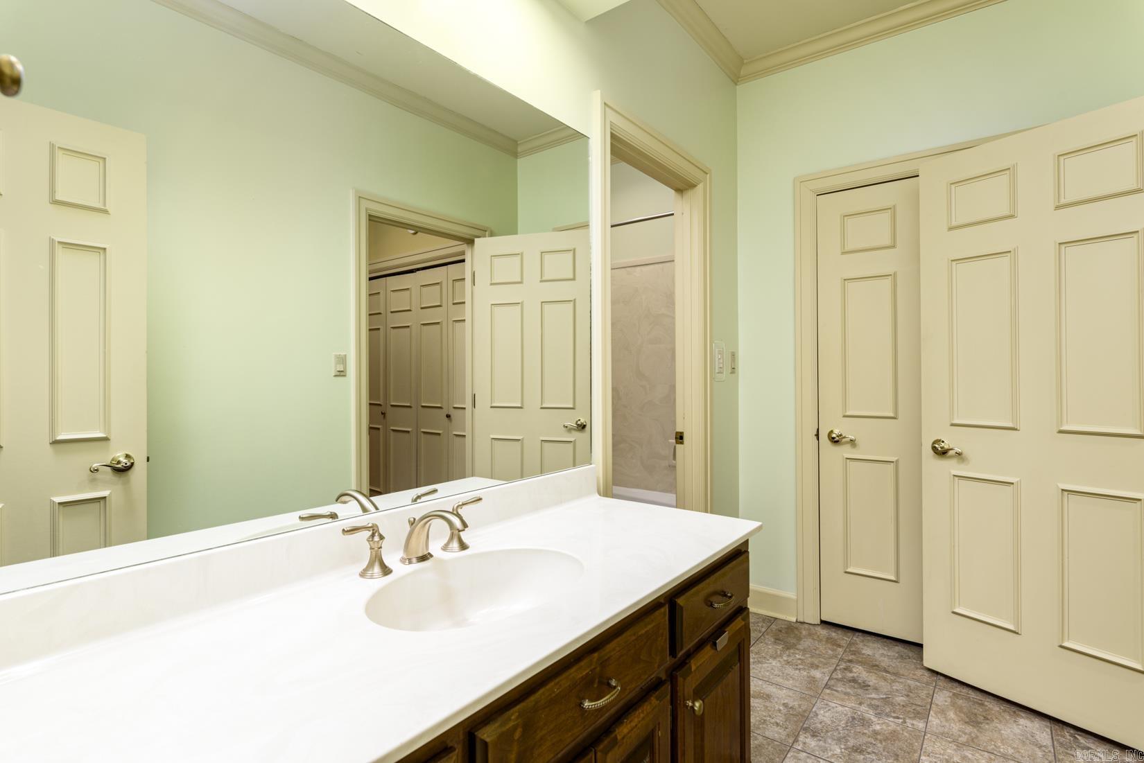 COUNTRYWOOD HPR - Residential