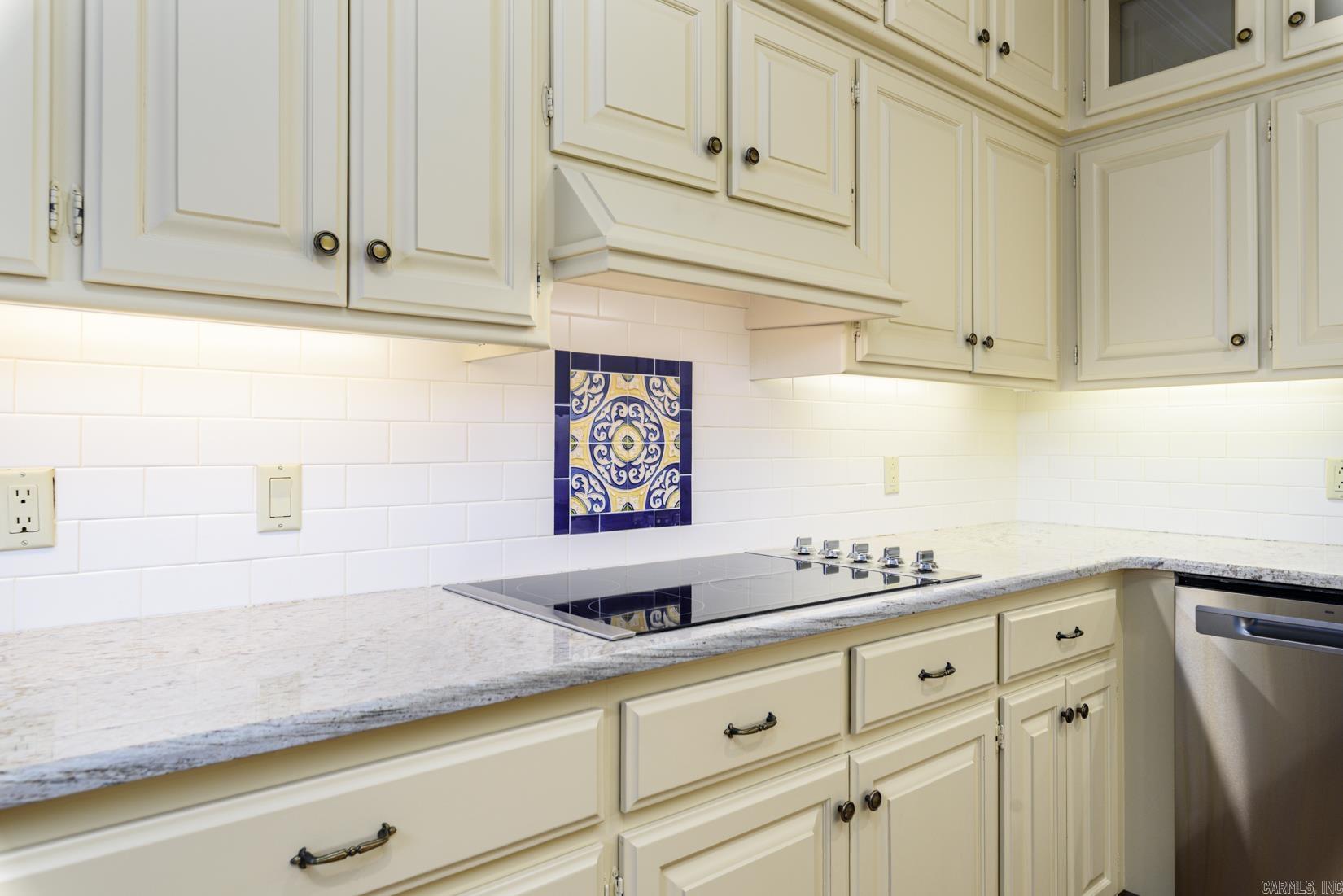 COUNTRYWOOD HPR - Residential