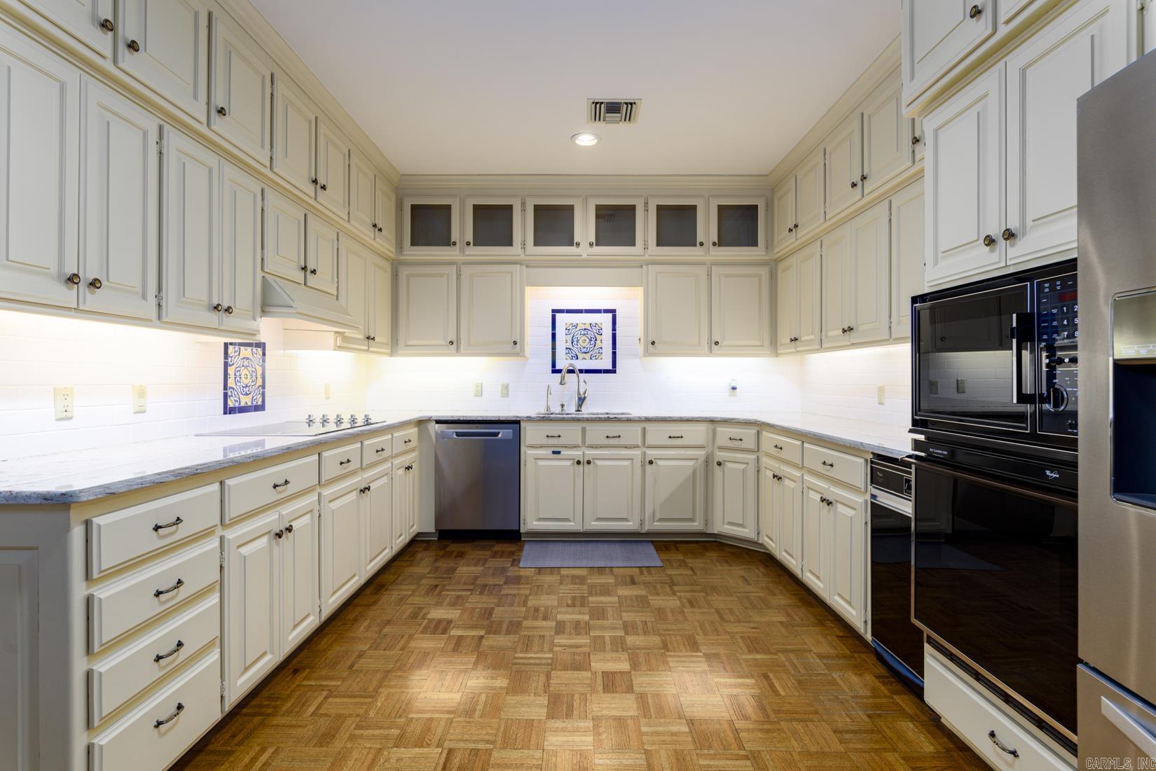 COUNTRYWOOD HPR - Residential