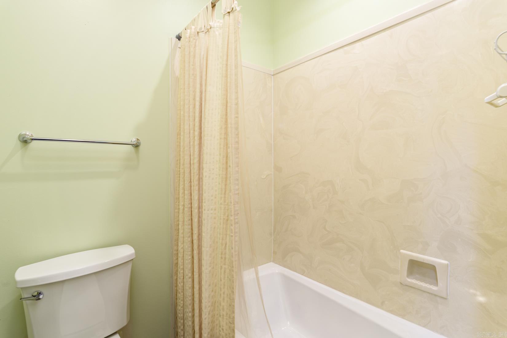 COUNTRYWOOD HPR - Residential