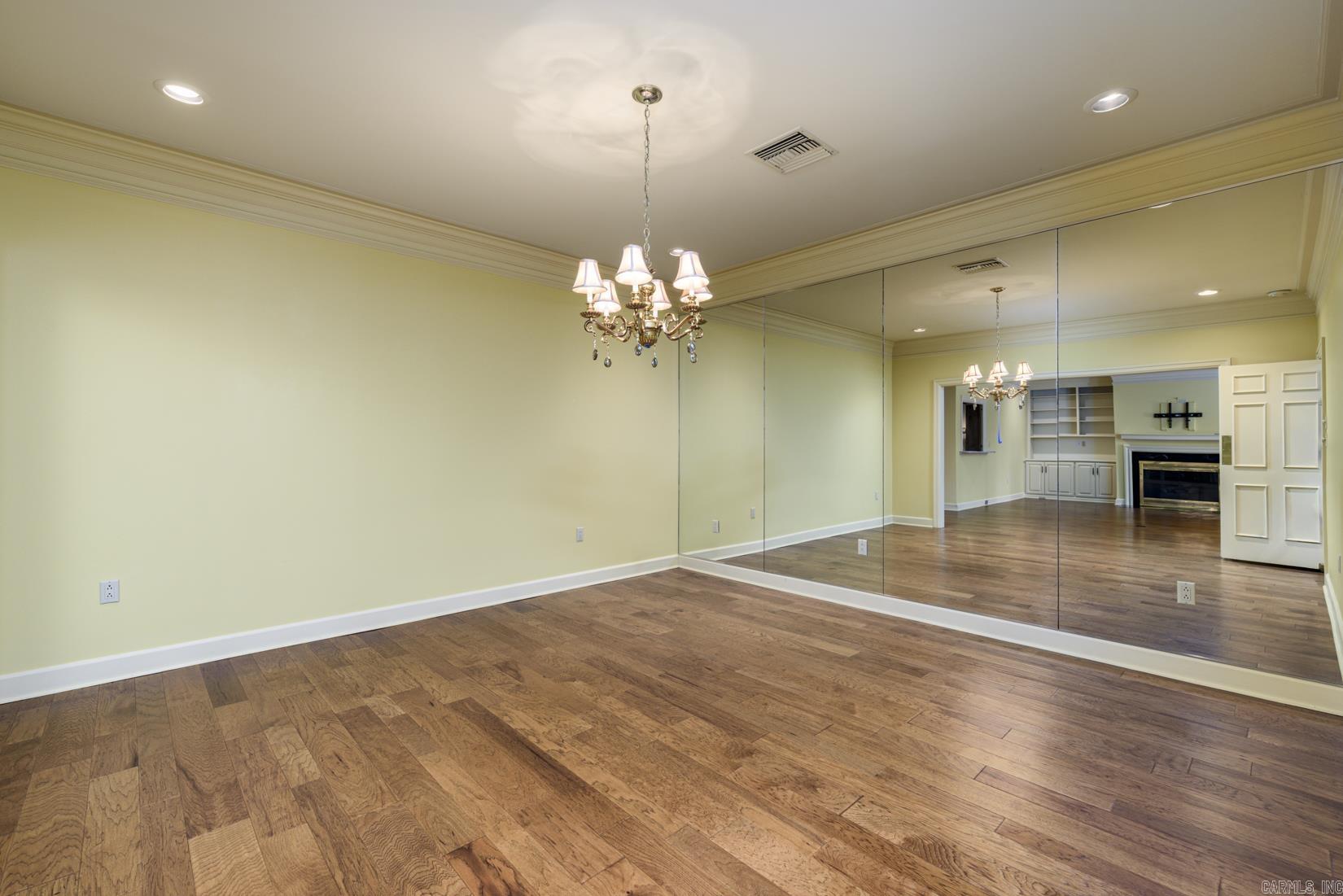 COUNTRYWOOD HPR - Residential