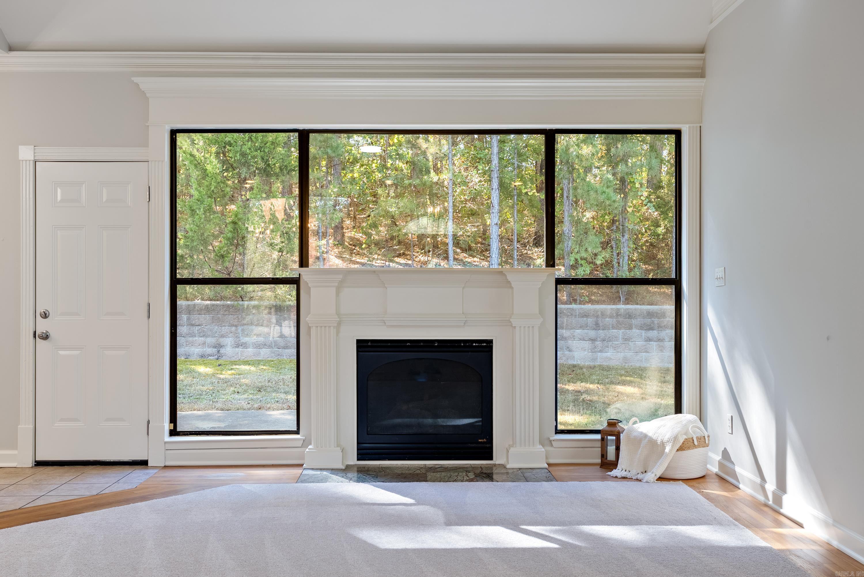 COUNTRY CLUB OF ARK THE - Residential