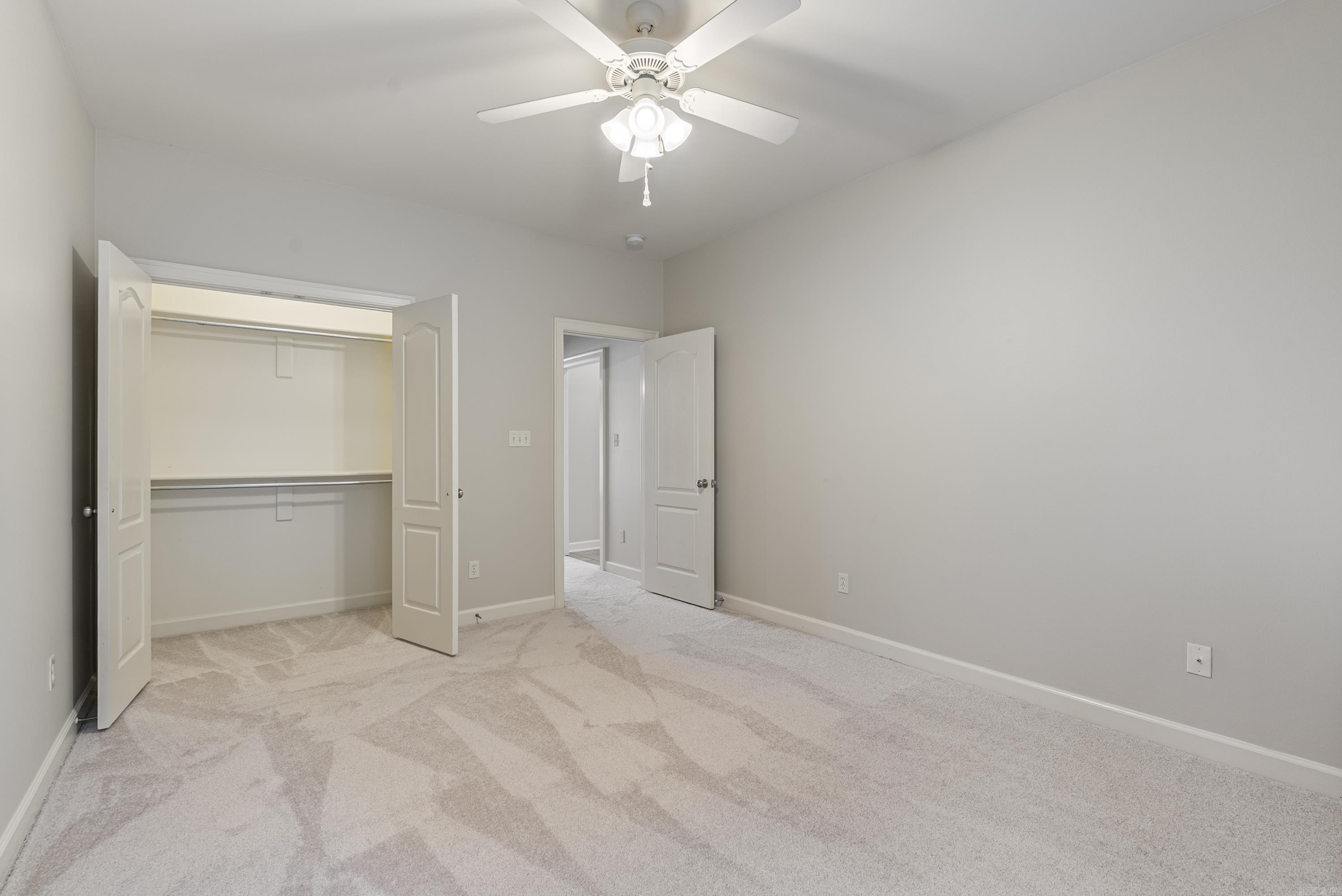 COUNTRY CLUB OF ARK THE - Residential