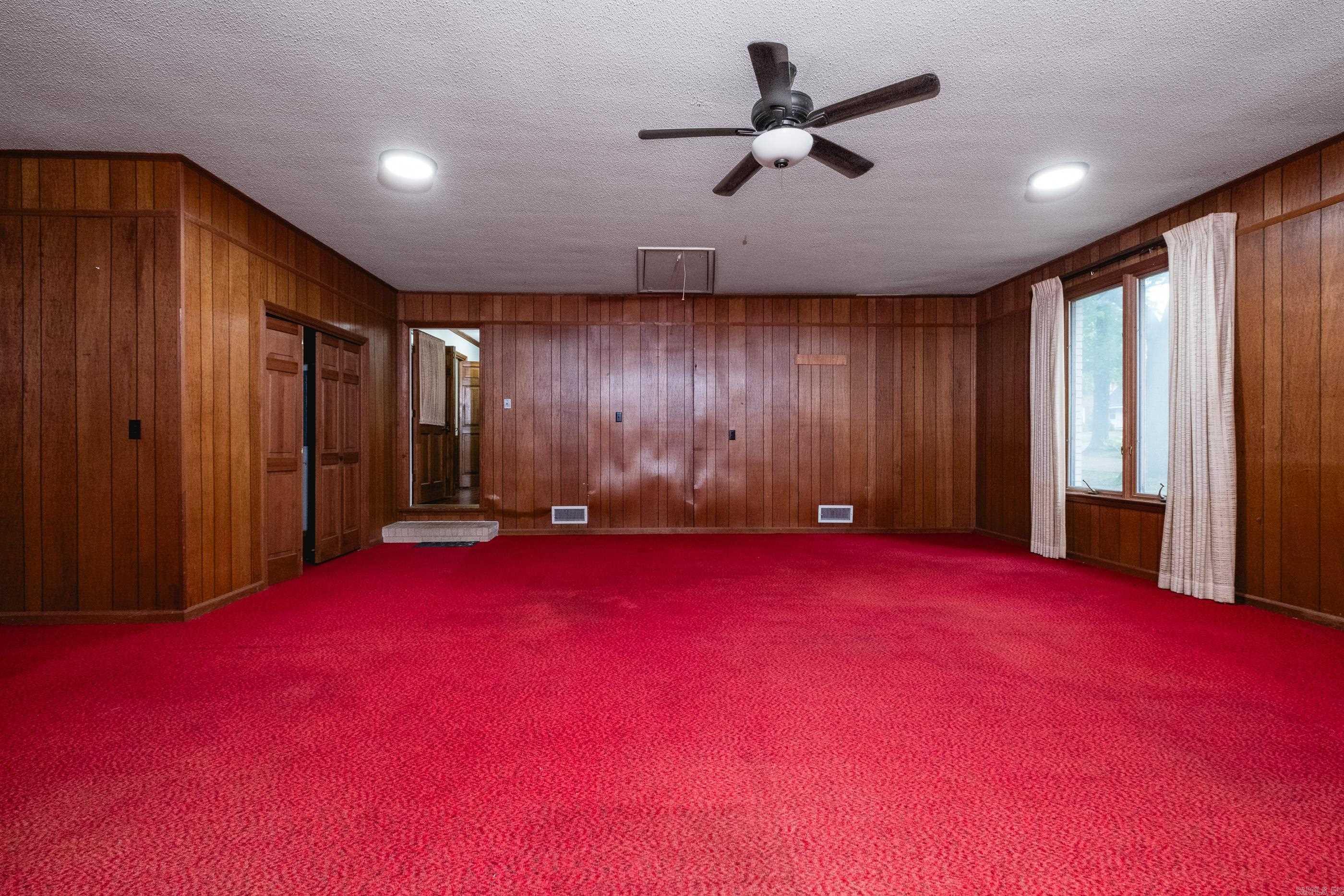 WALTON HEIGHTS - Residential