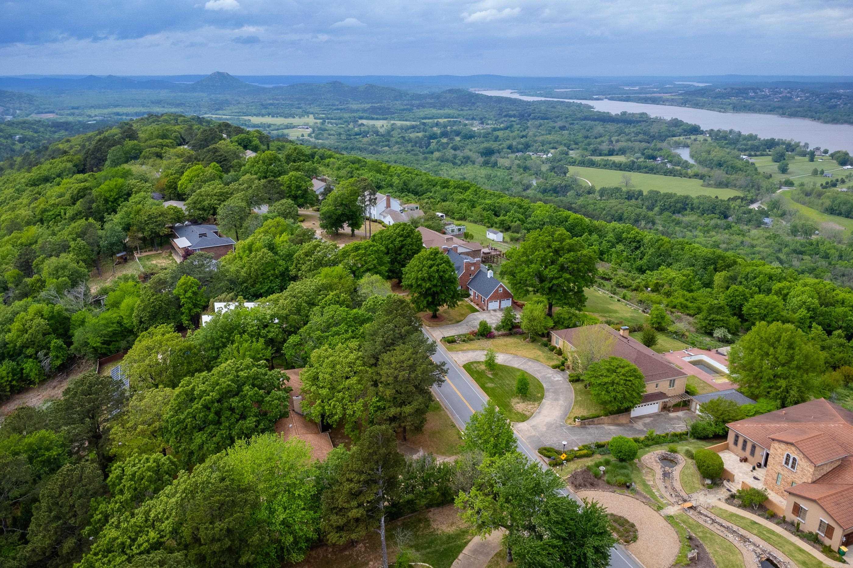 WALTON HEIGHTS - Residential