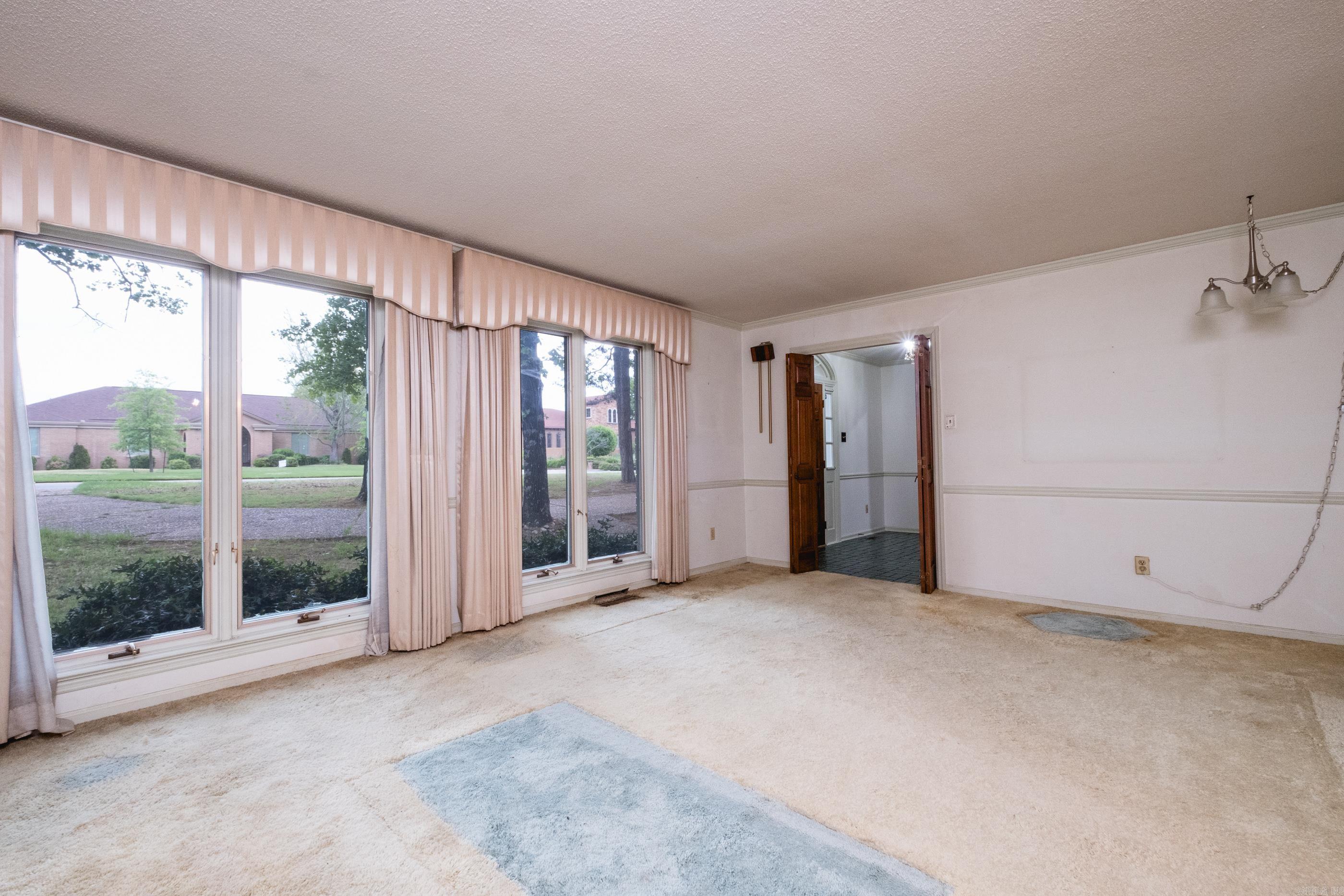 WALTON HEIGHTS - Residential