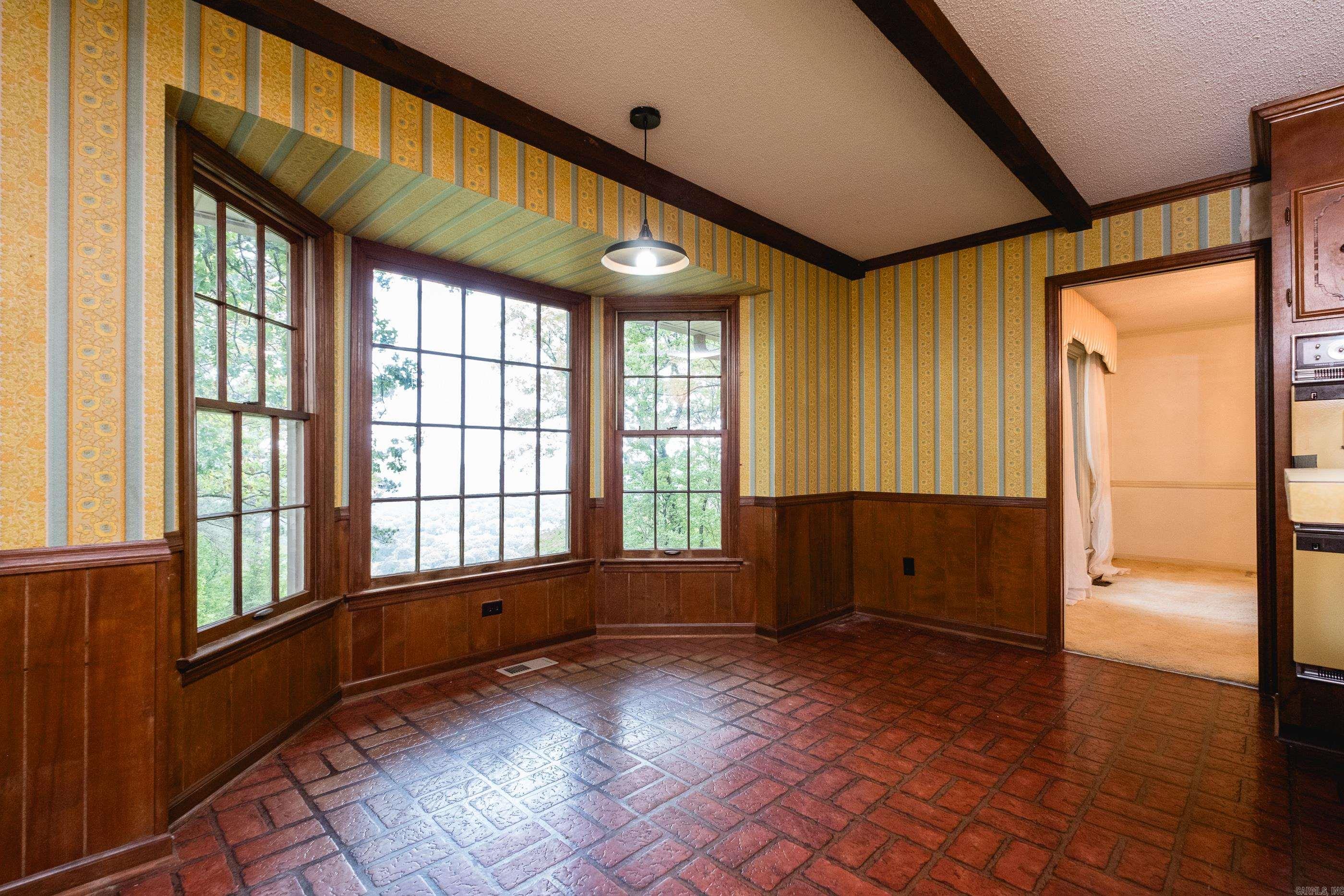 WALTON HEIGHTS - Residential