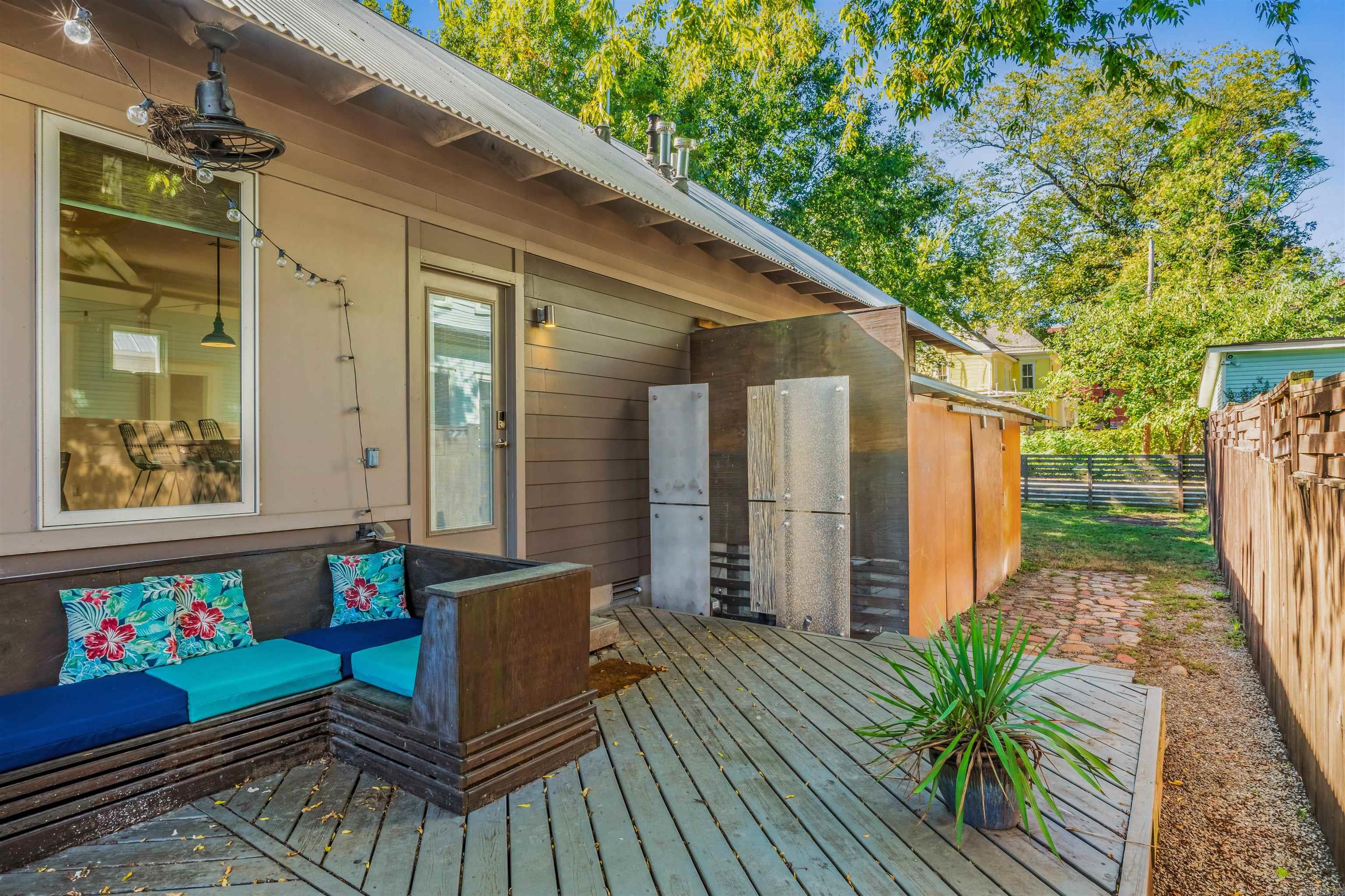 CITY OF LR - Residential