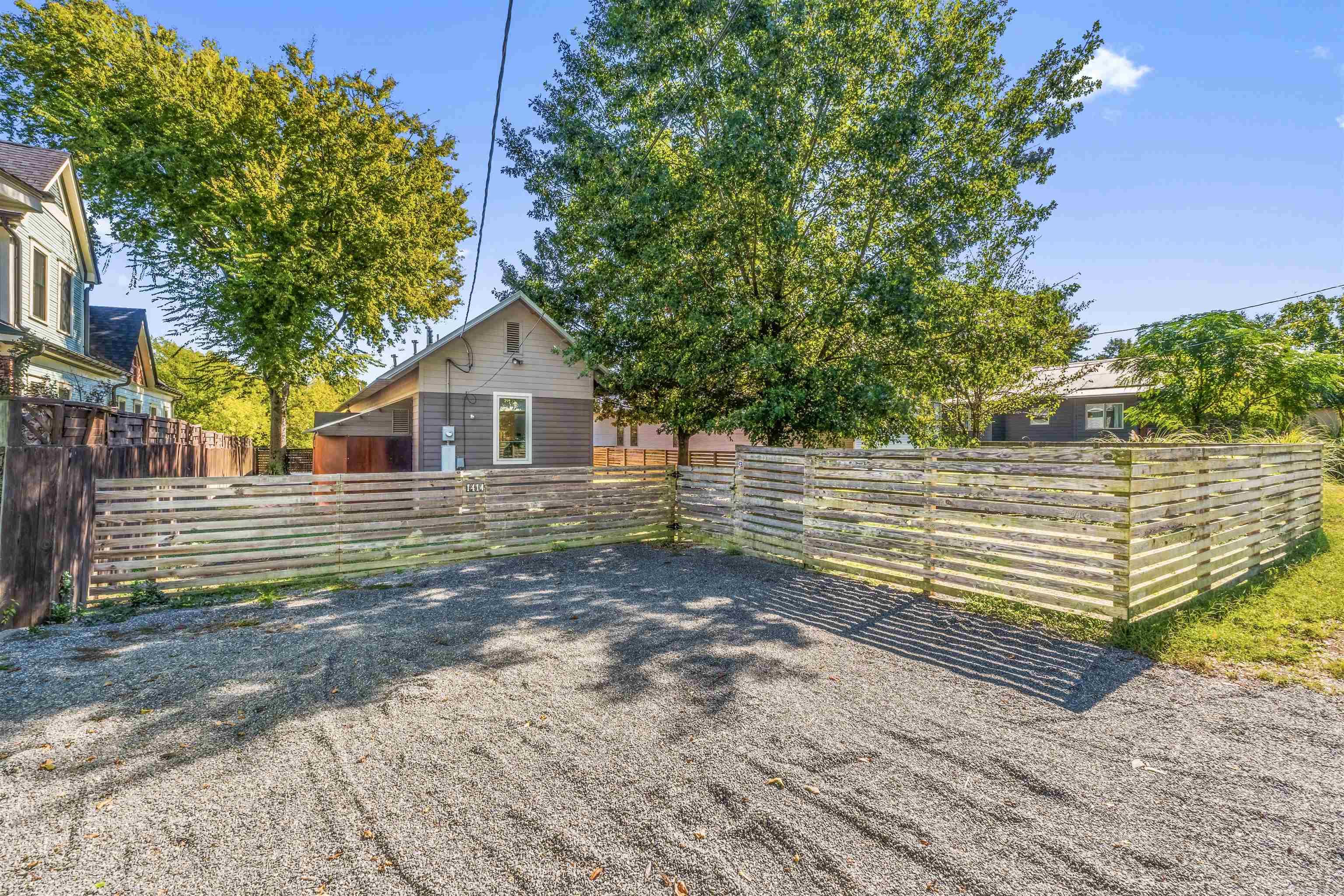 CITY OF LR - Residential