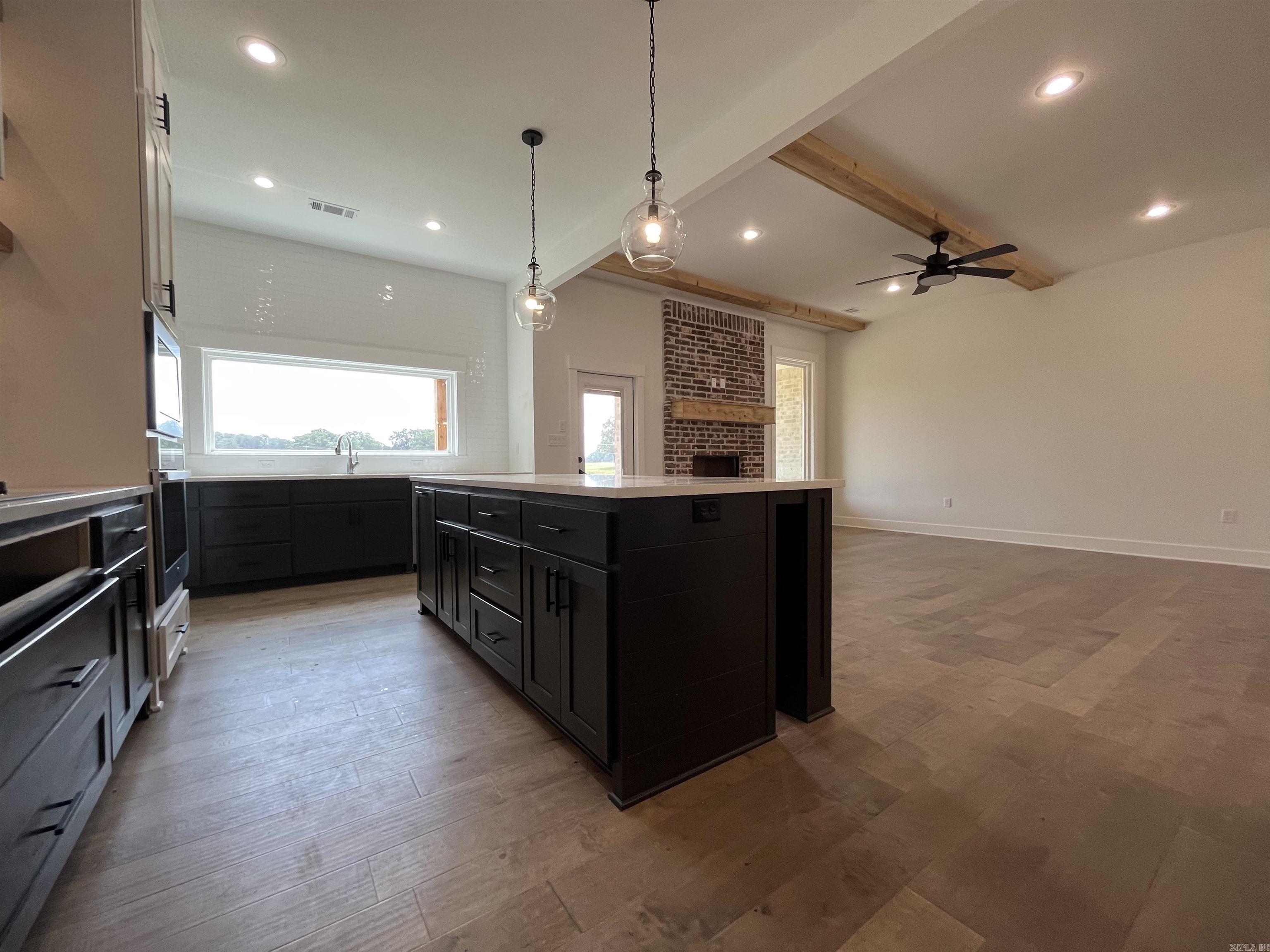 CORAL RIDGE - Residential