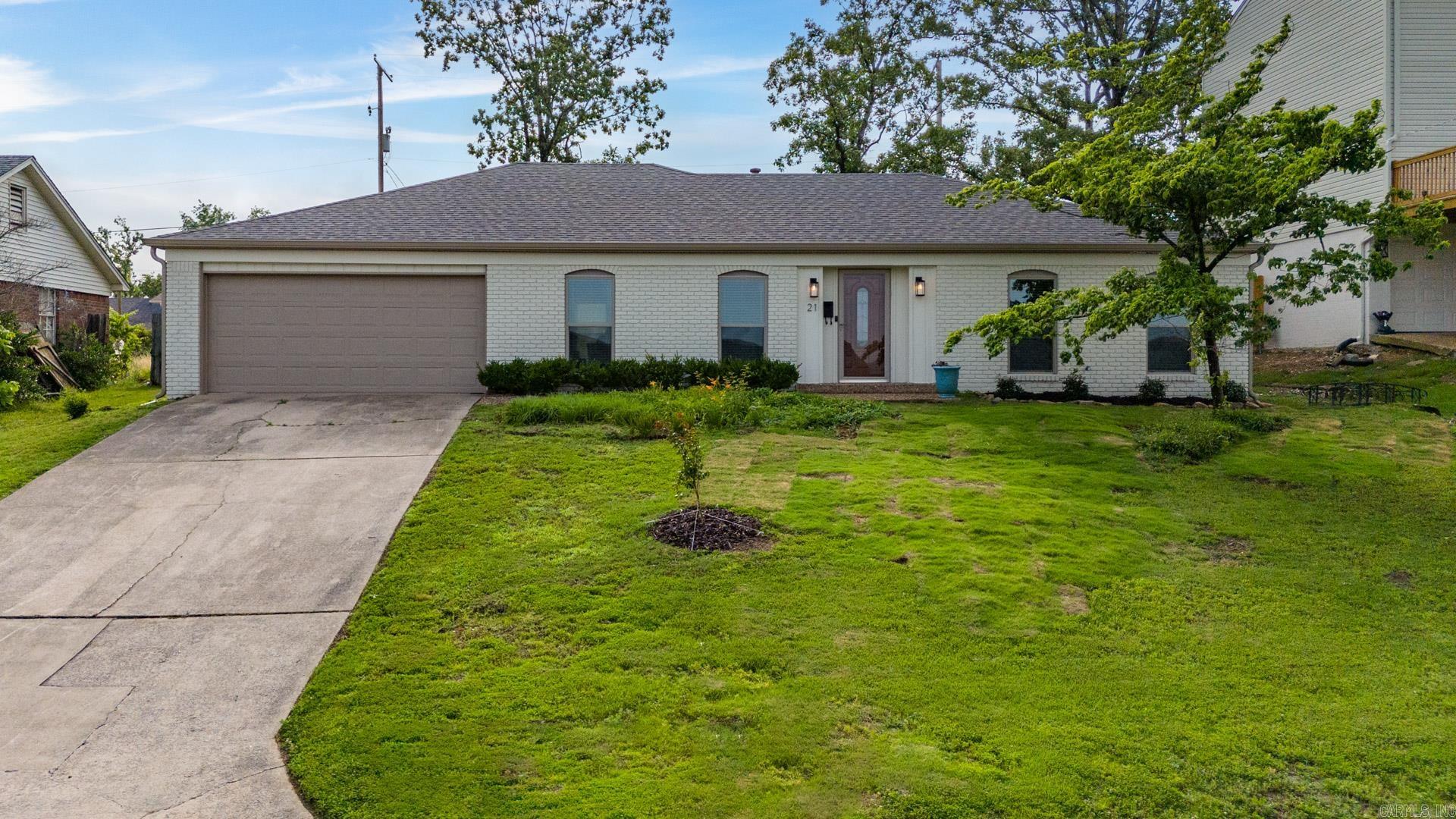 STURBRIDGE - Residential