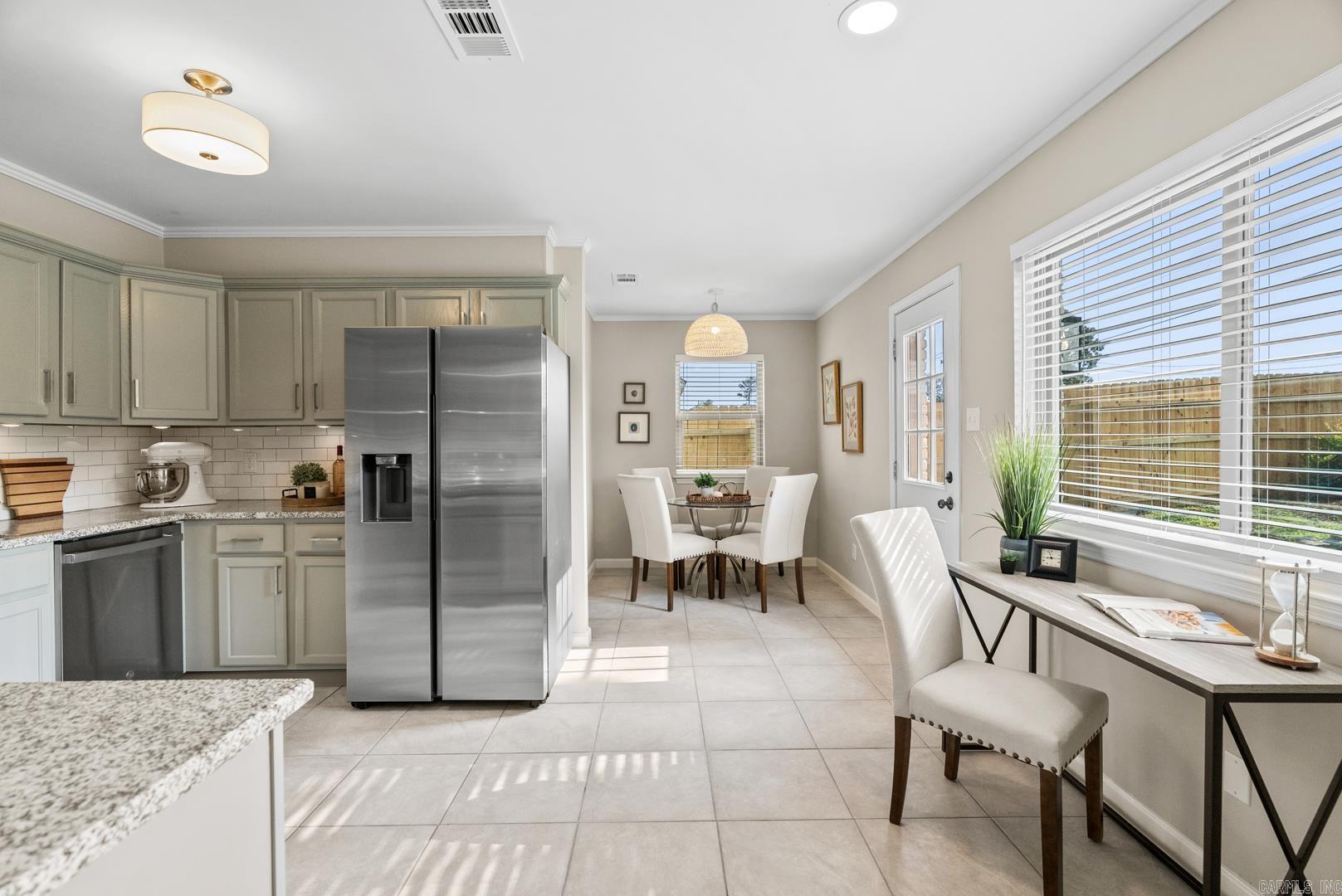 STURBRIDGE - Residential